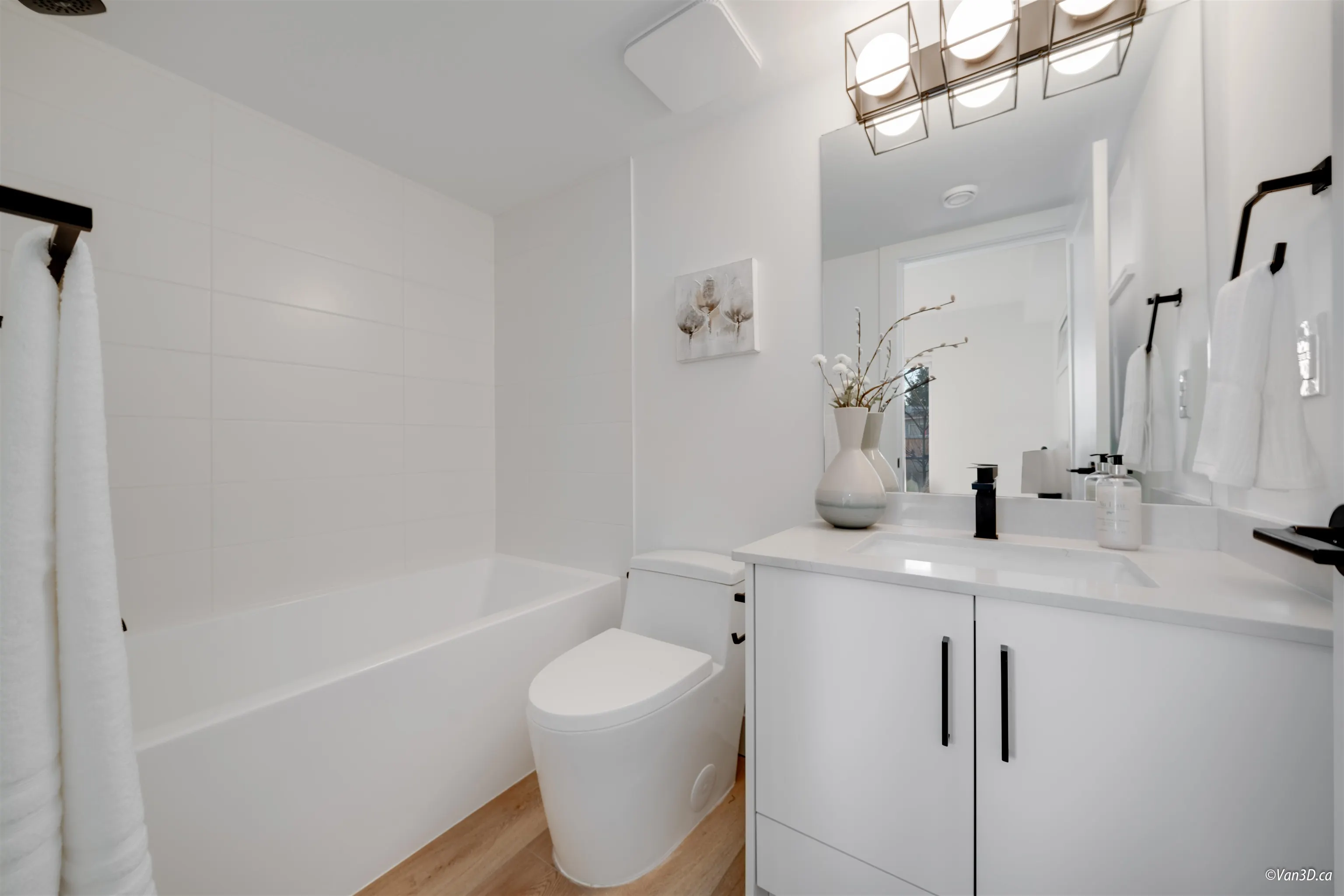 33 12585 104a Avenue