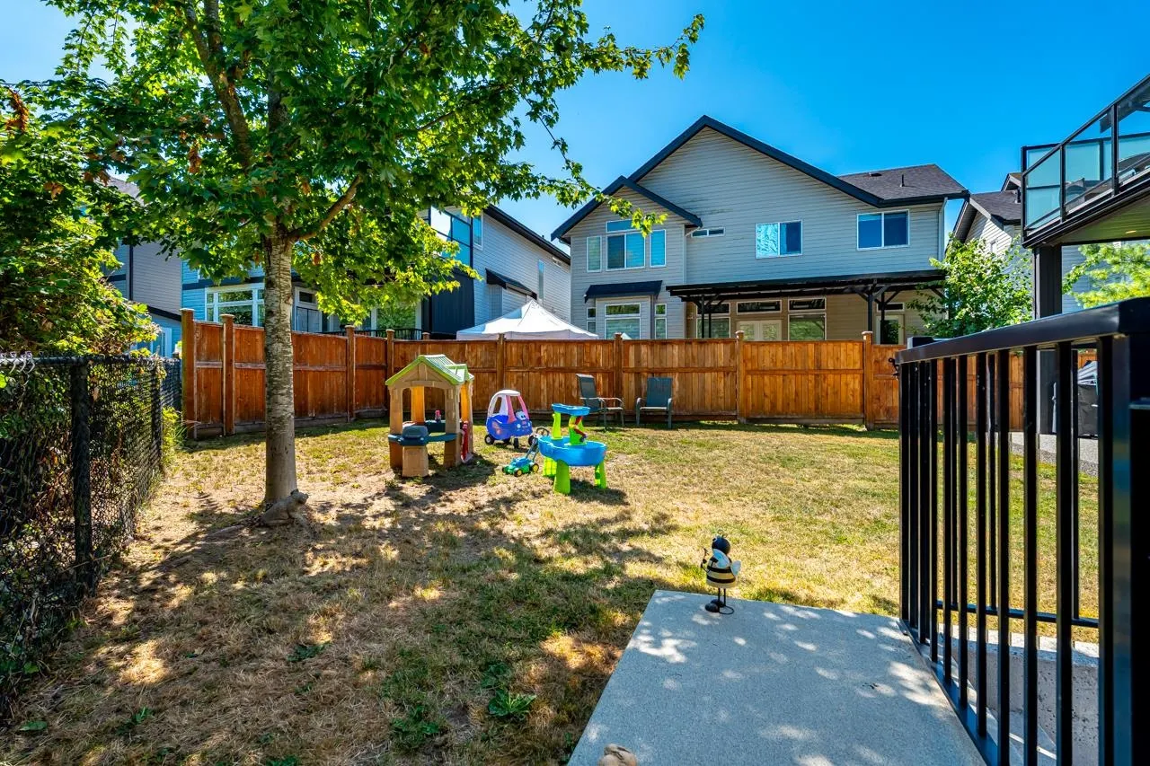 6768 180 Street