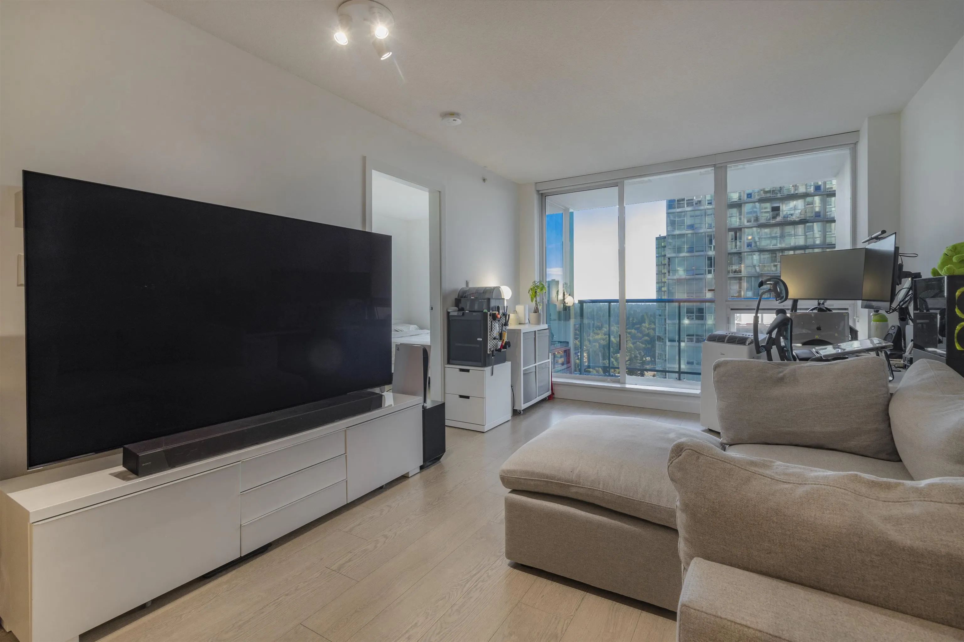 3607 13696 100 Avenue