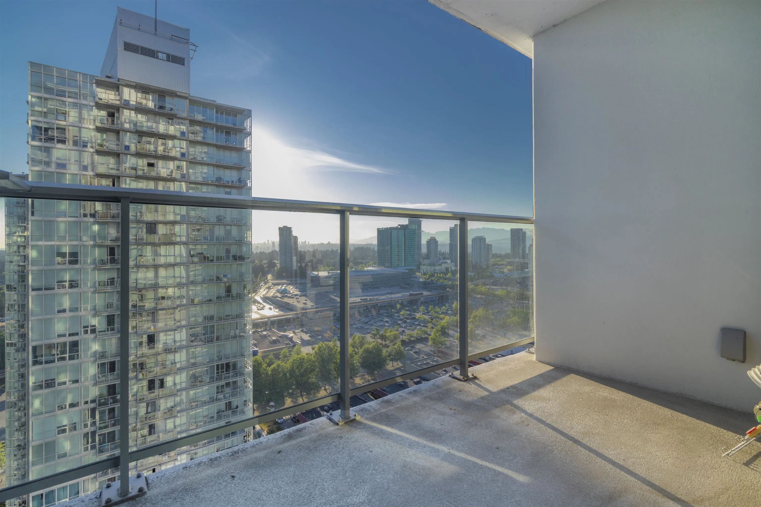 3607 13696 100 Avenue