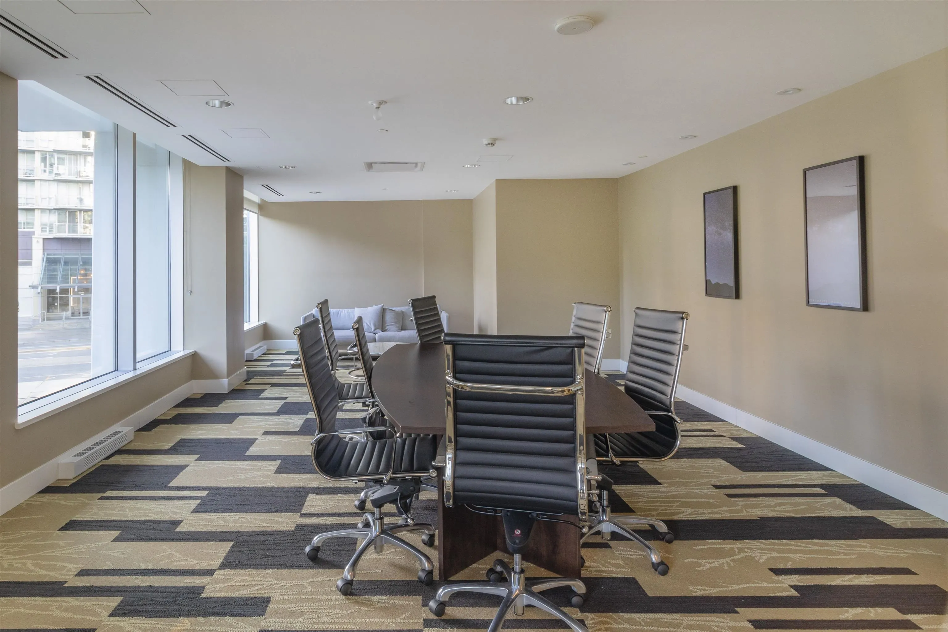 3607 13696 100 Avenue