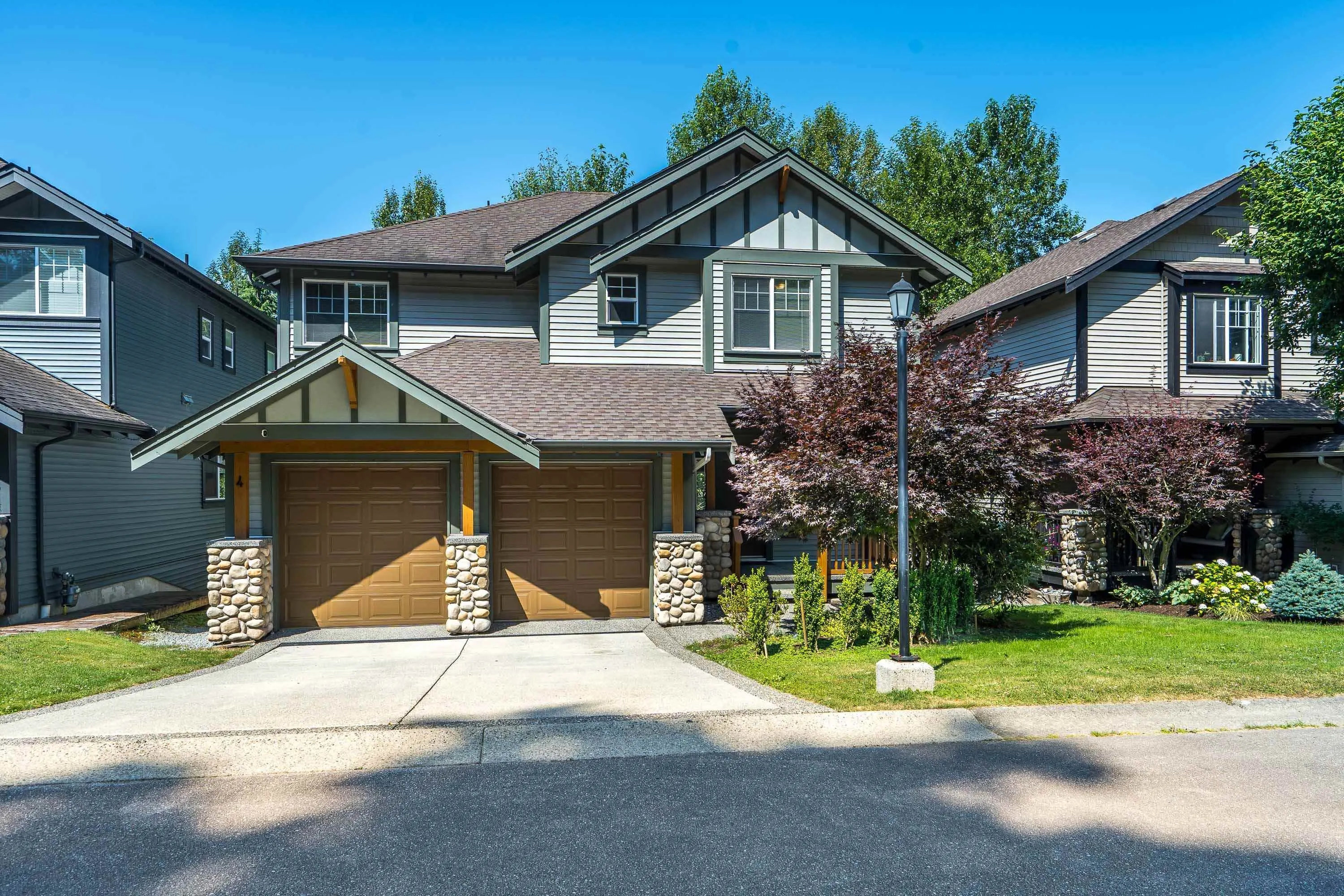 4 13887 Docksteader Loop