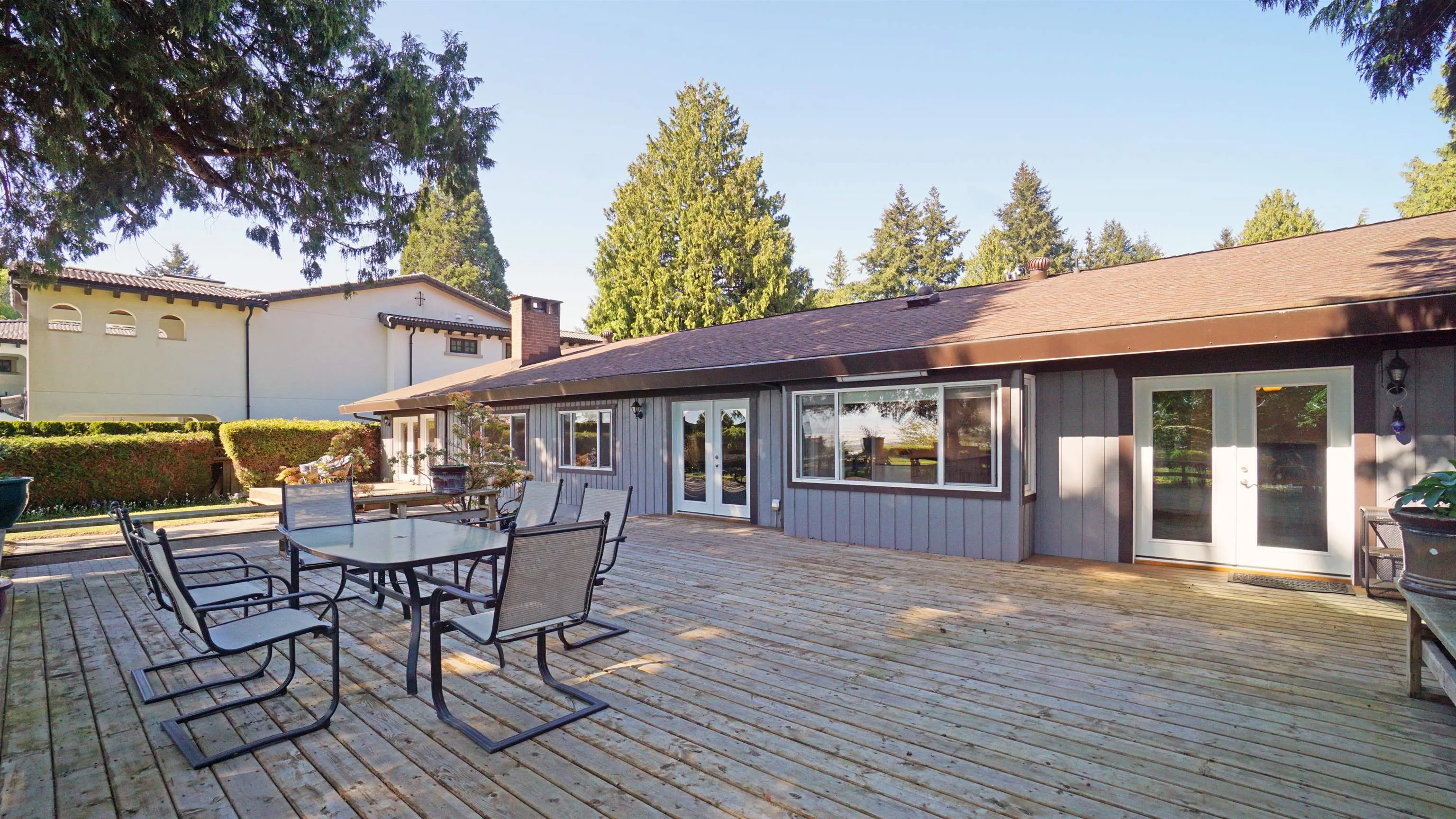 1015 Pacific Drive
