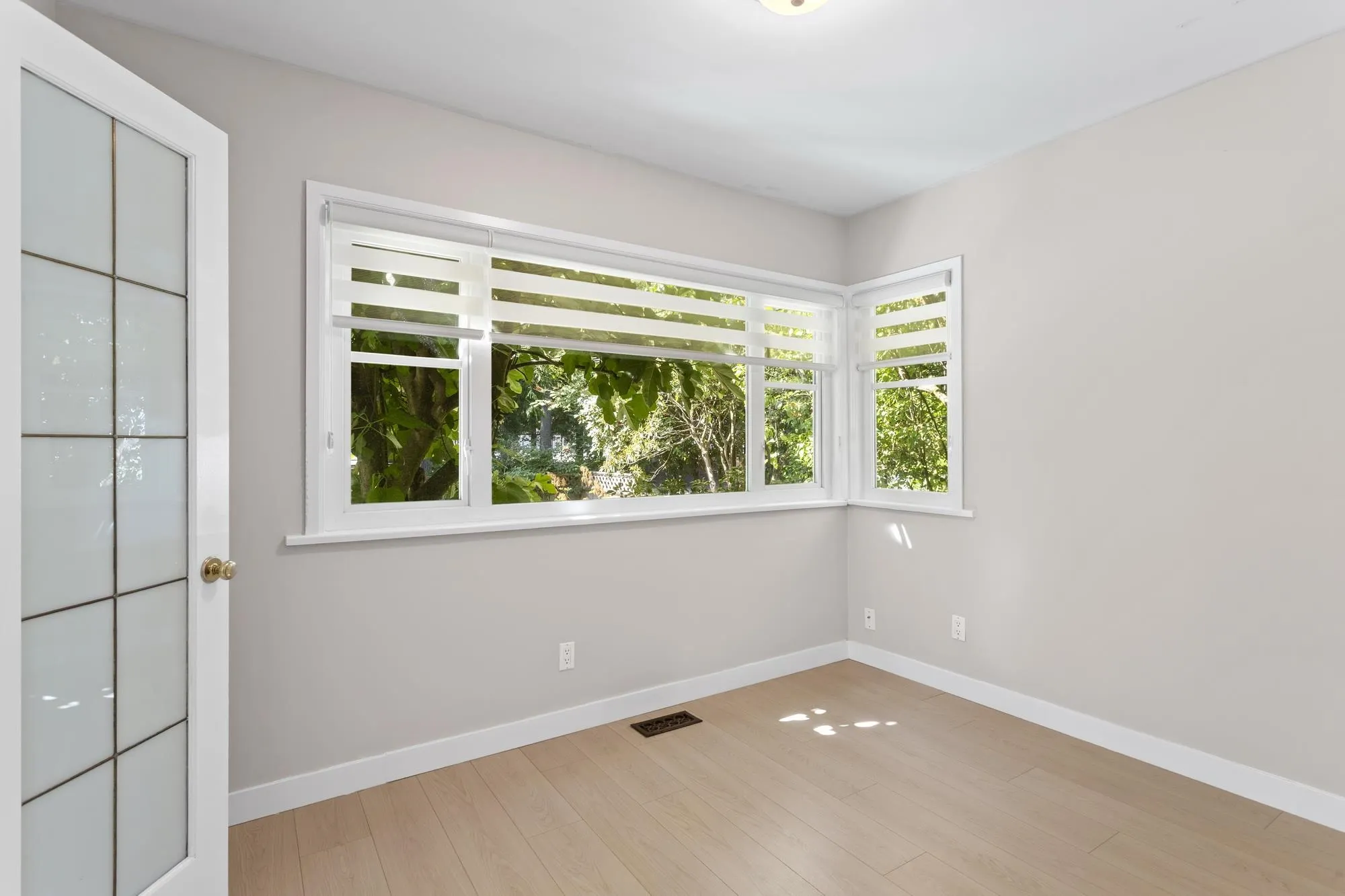 1232 W 21st Street