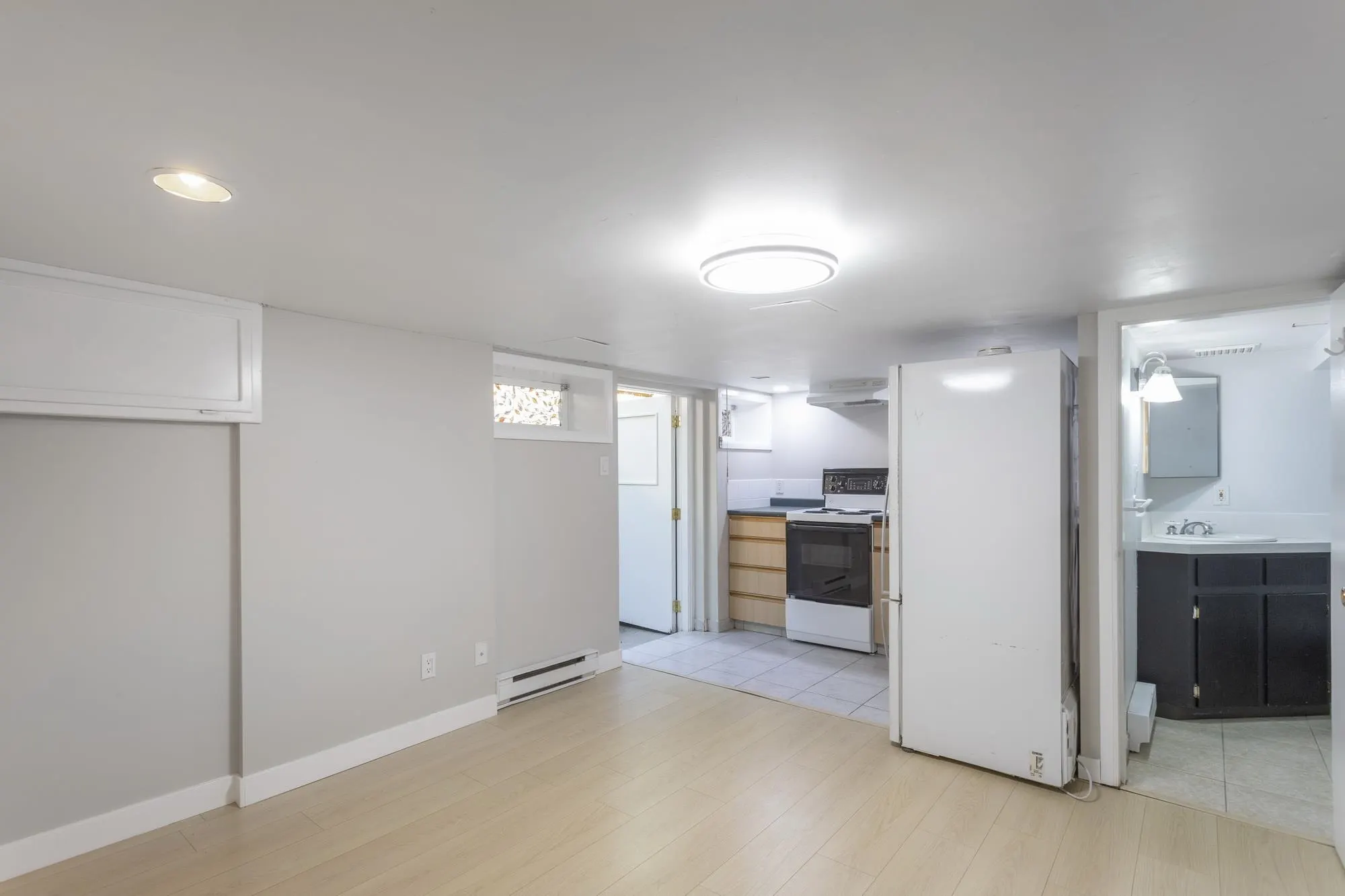1232 W 21st Street