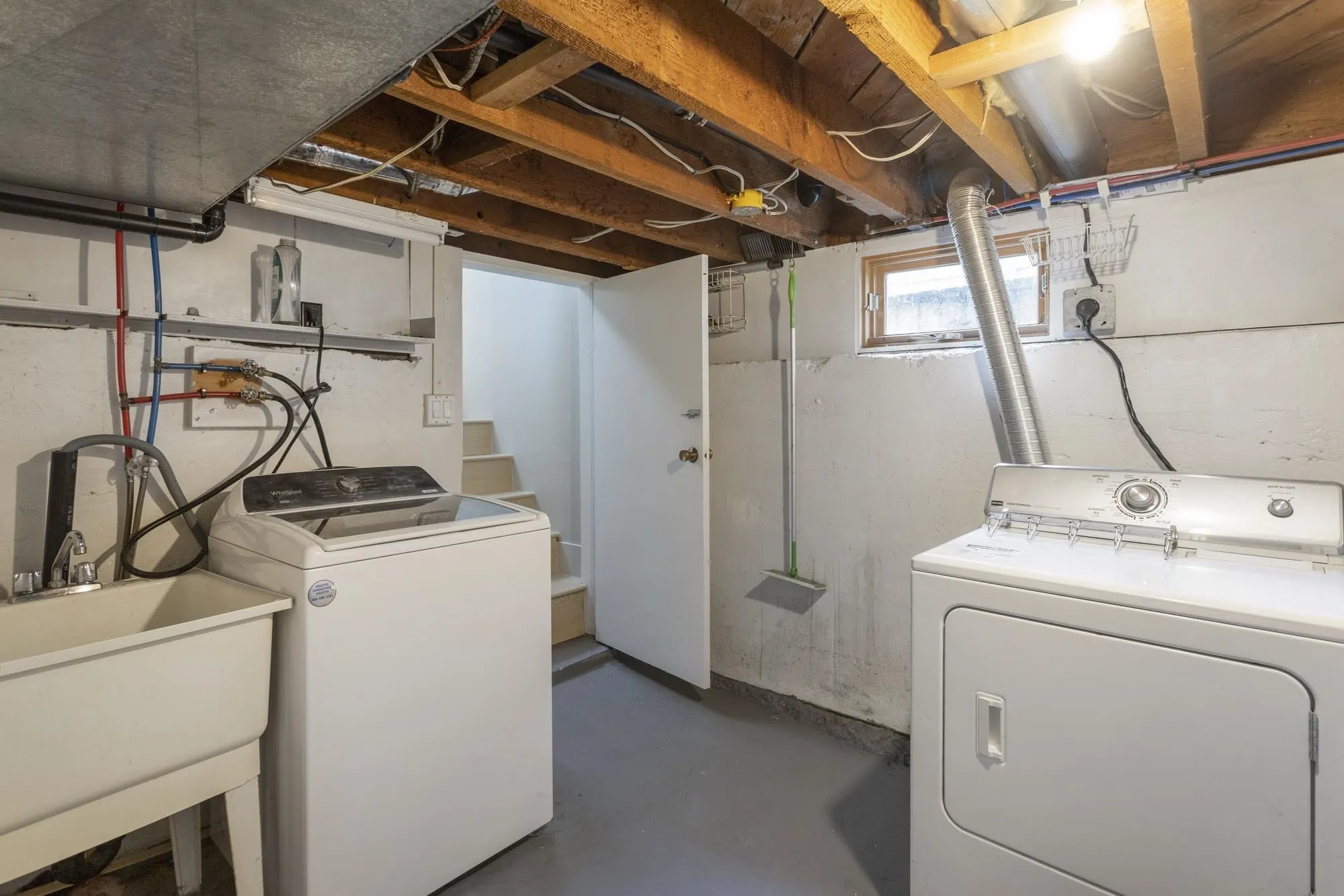 1232 W 21st Street