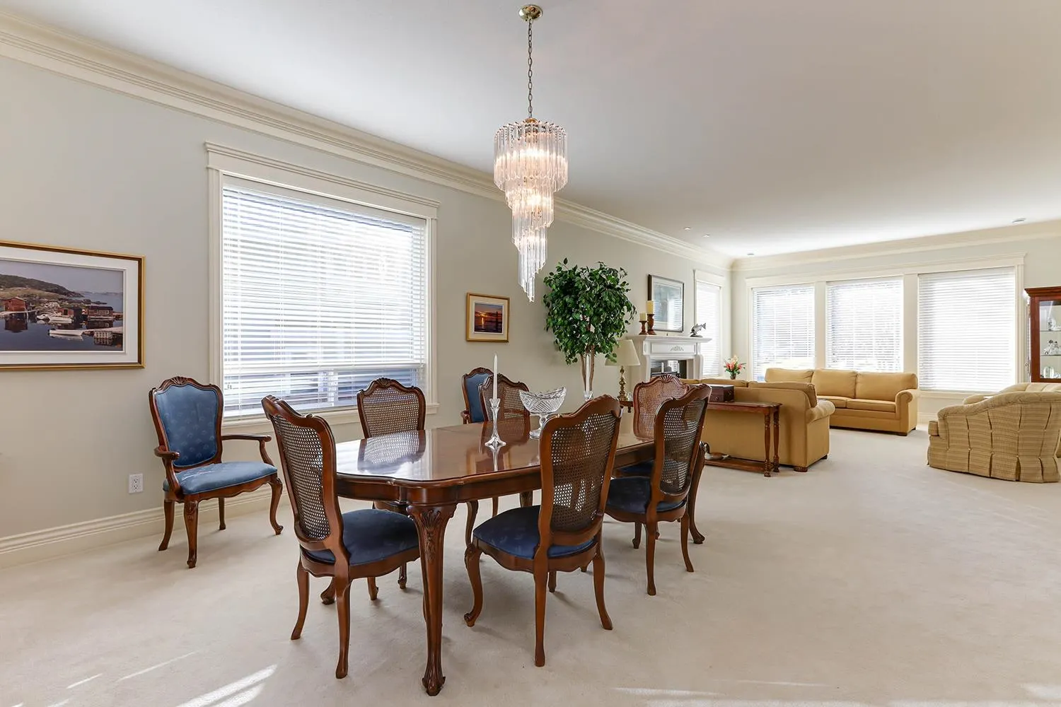 1267 Pacific Drive