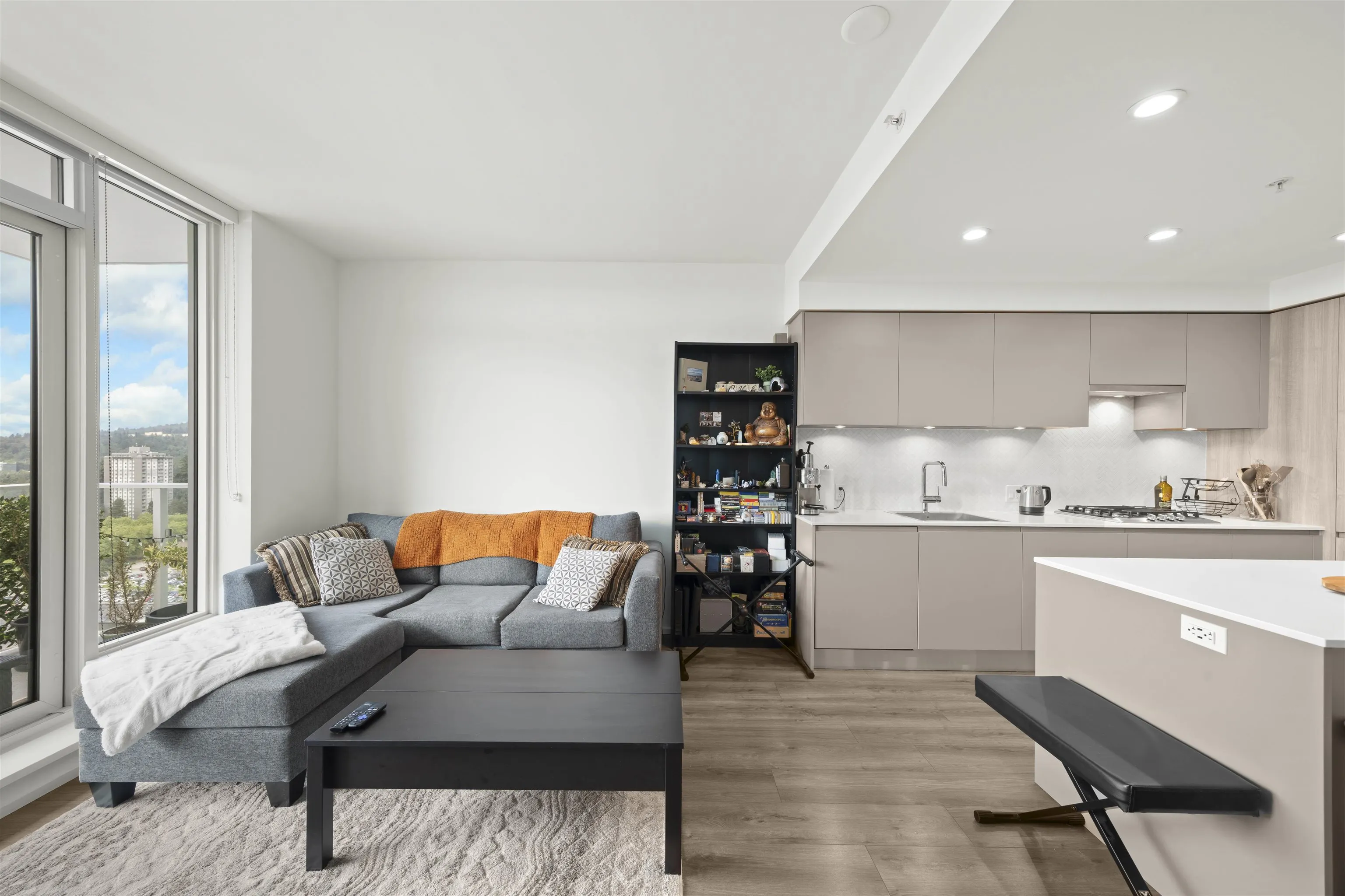 1509 3833 Evergreen Place