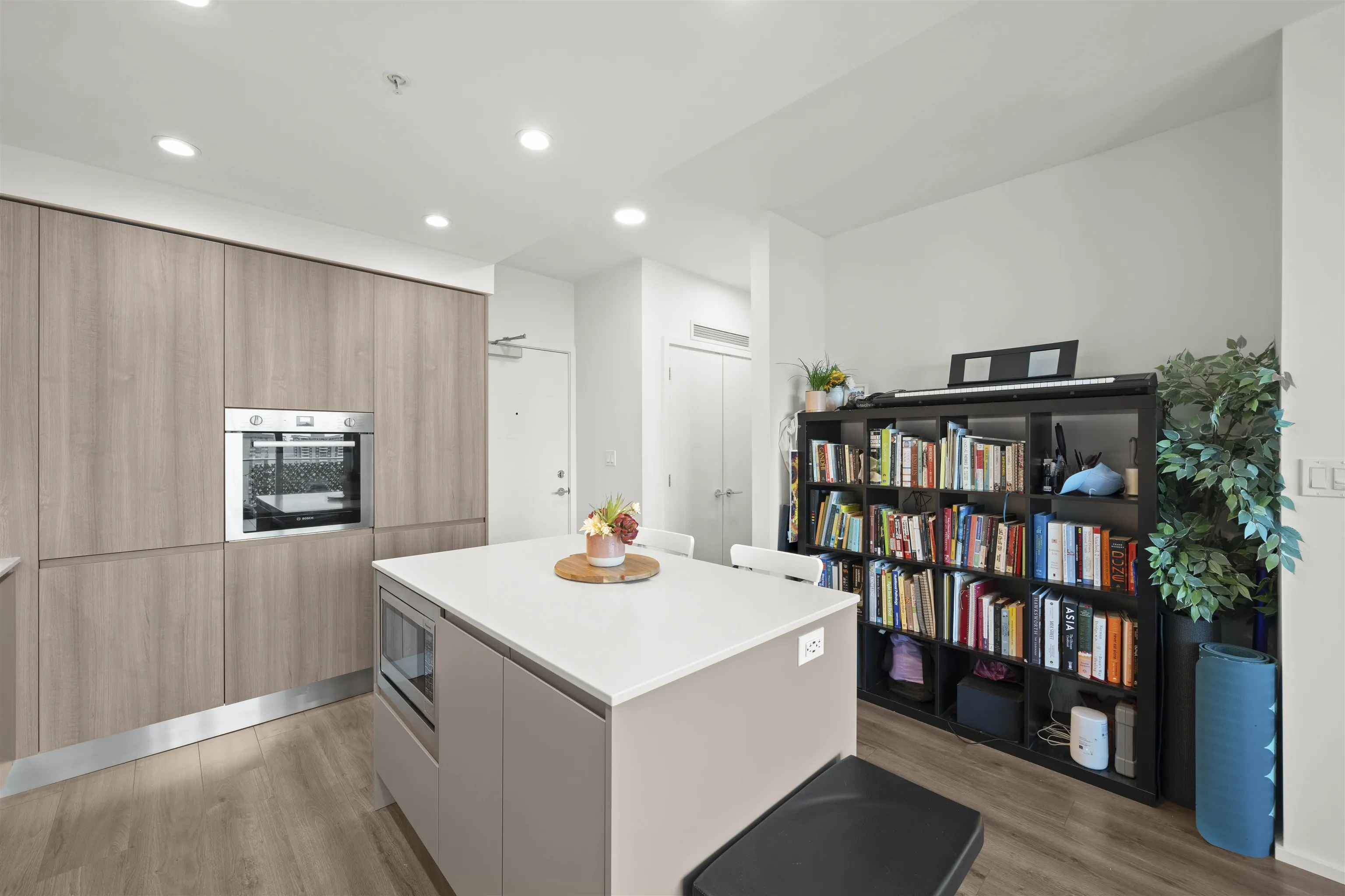 1509 3833 Evergreen Place