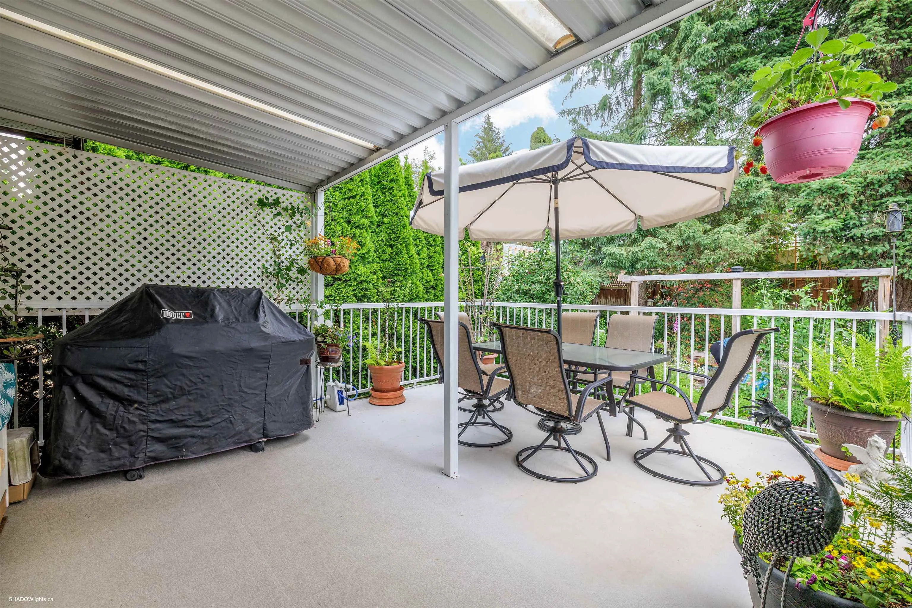 11073 Lawrie Crescent