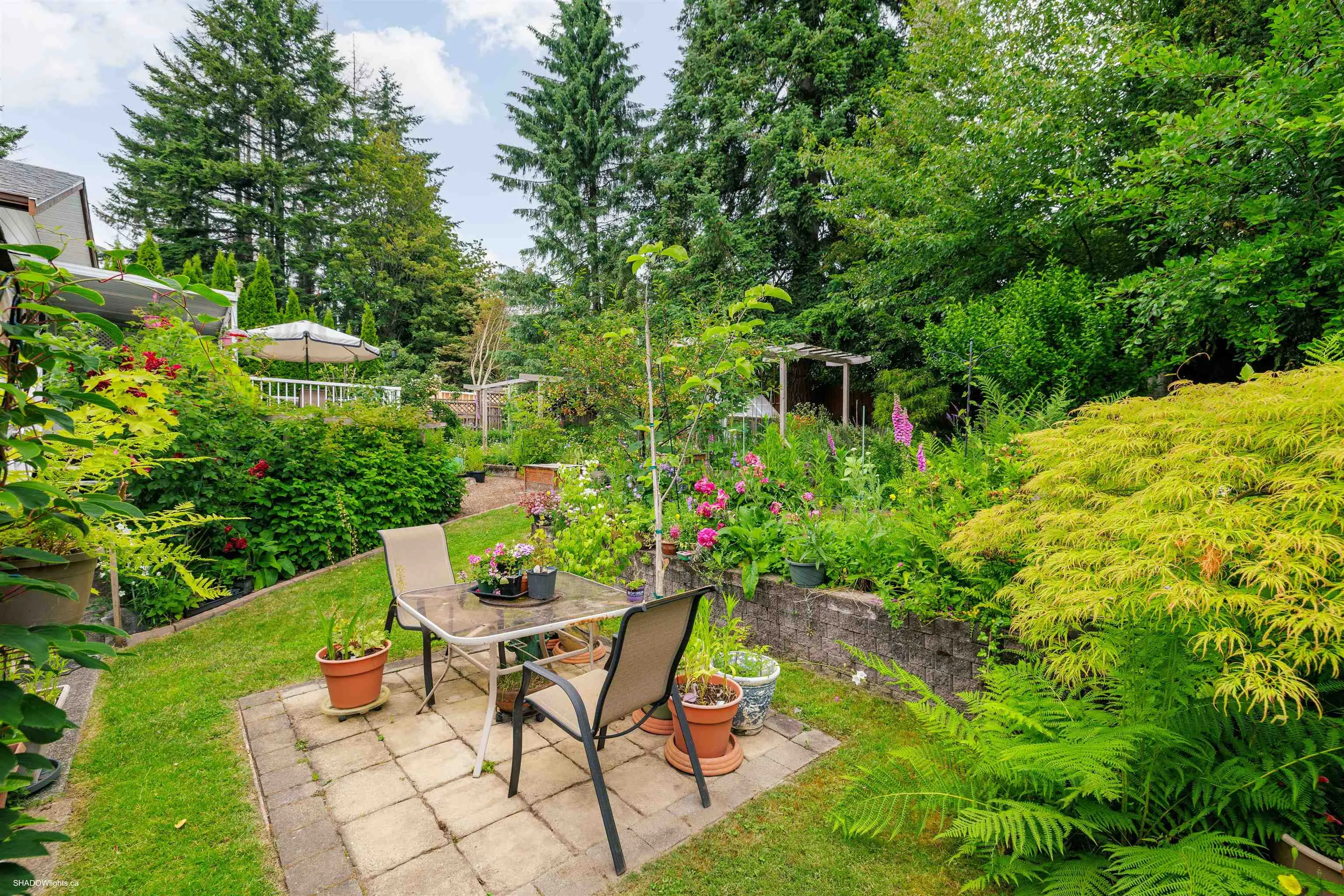11073 Lawrie Crescent