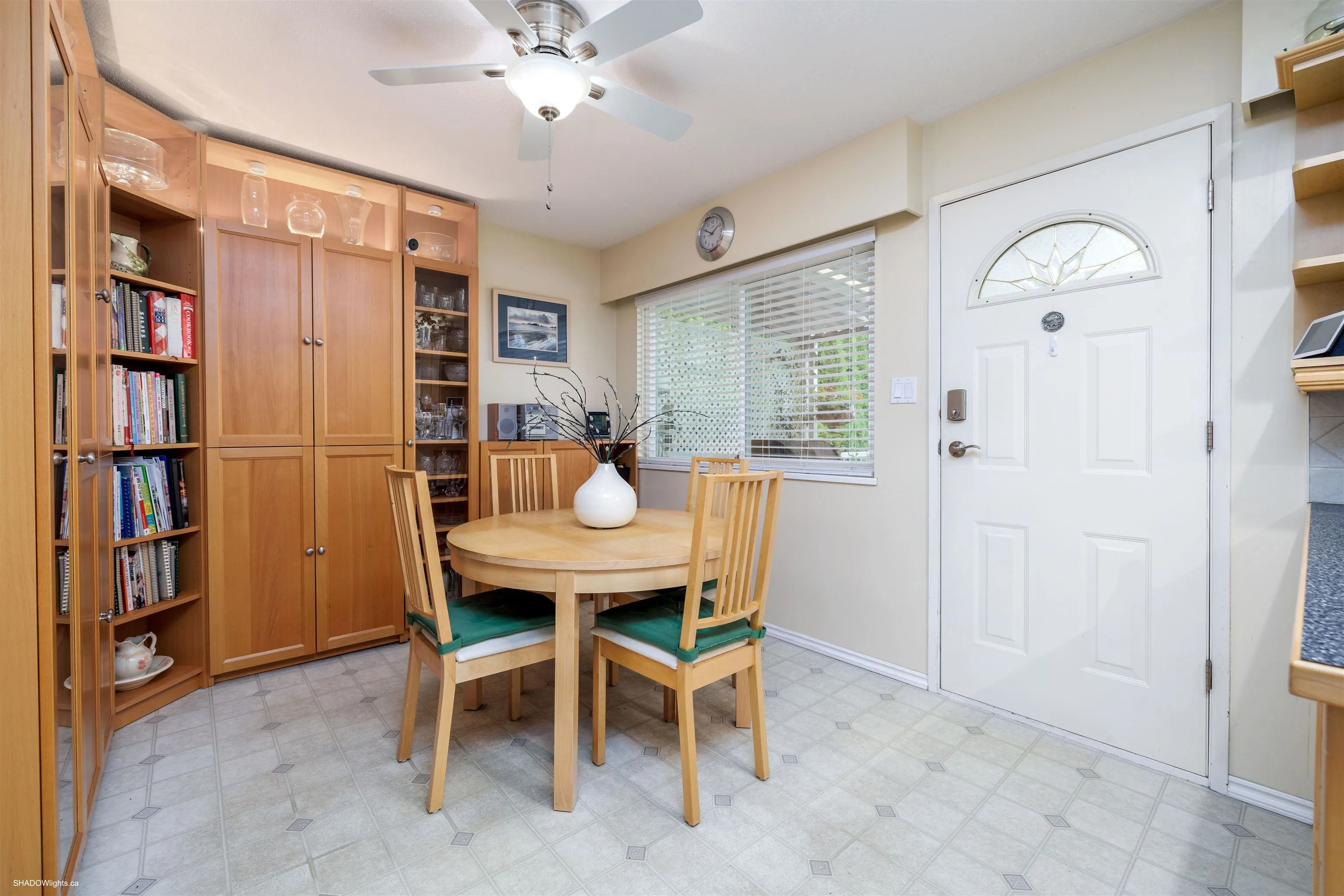 11073 Lawrie Crescent
