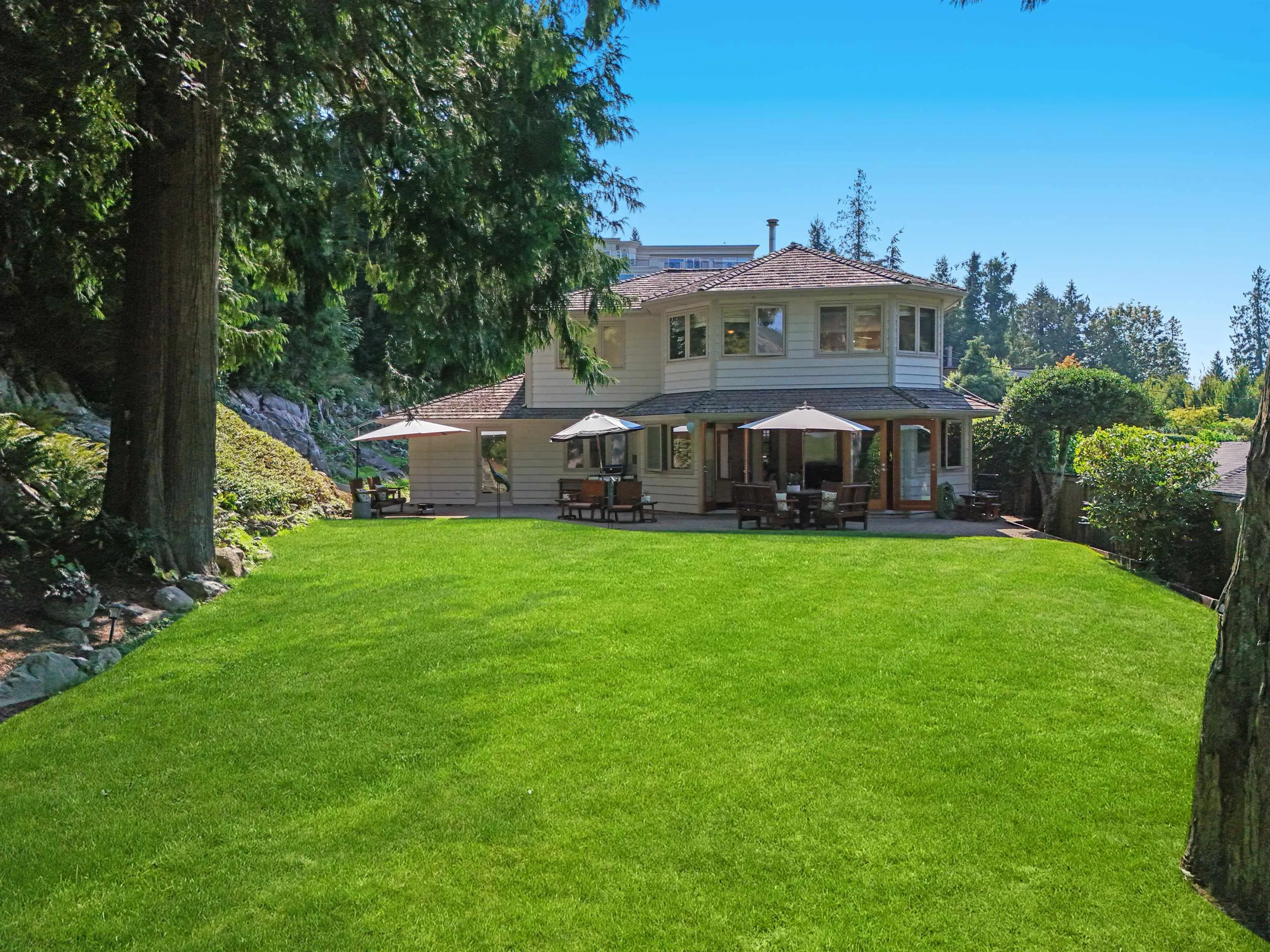 5475 Greenleaf Road