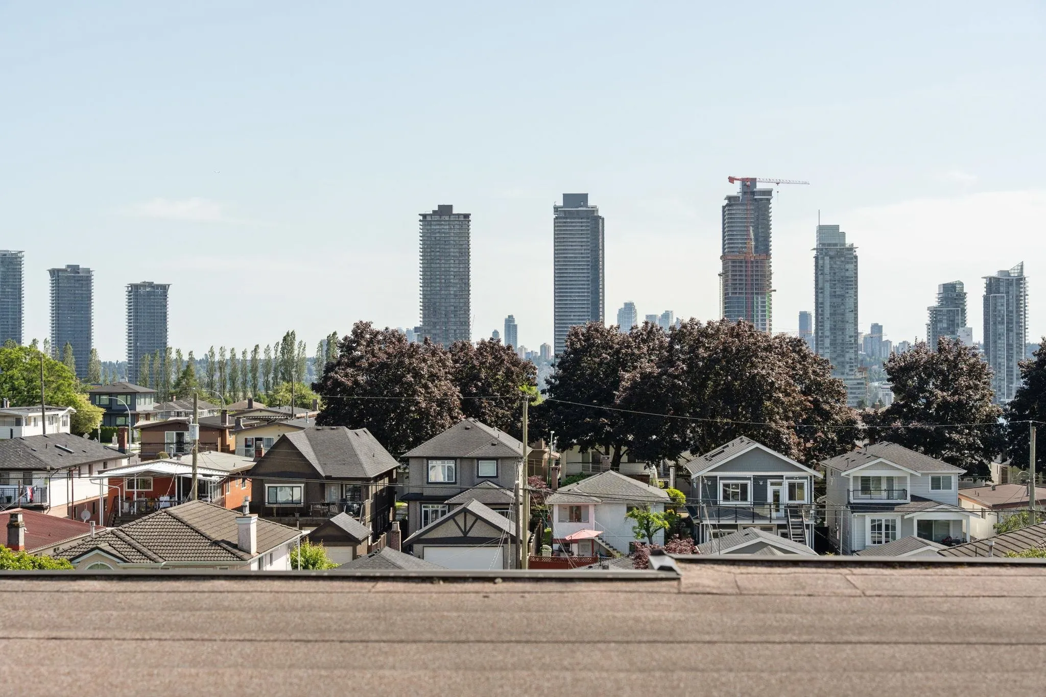 310 4570 Hastings Street