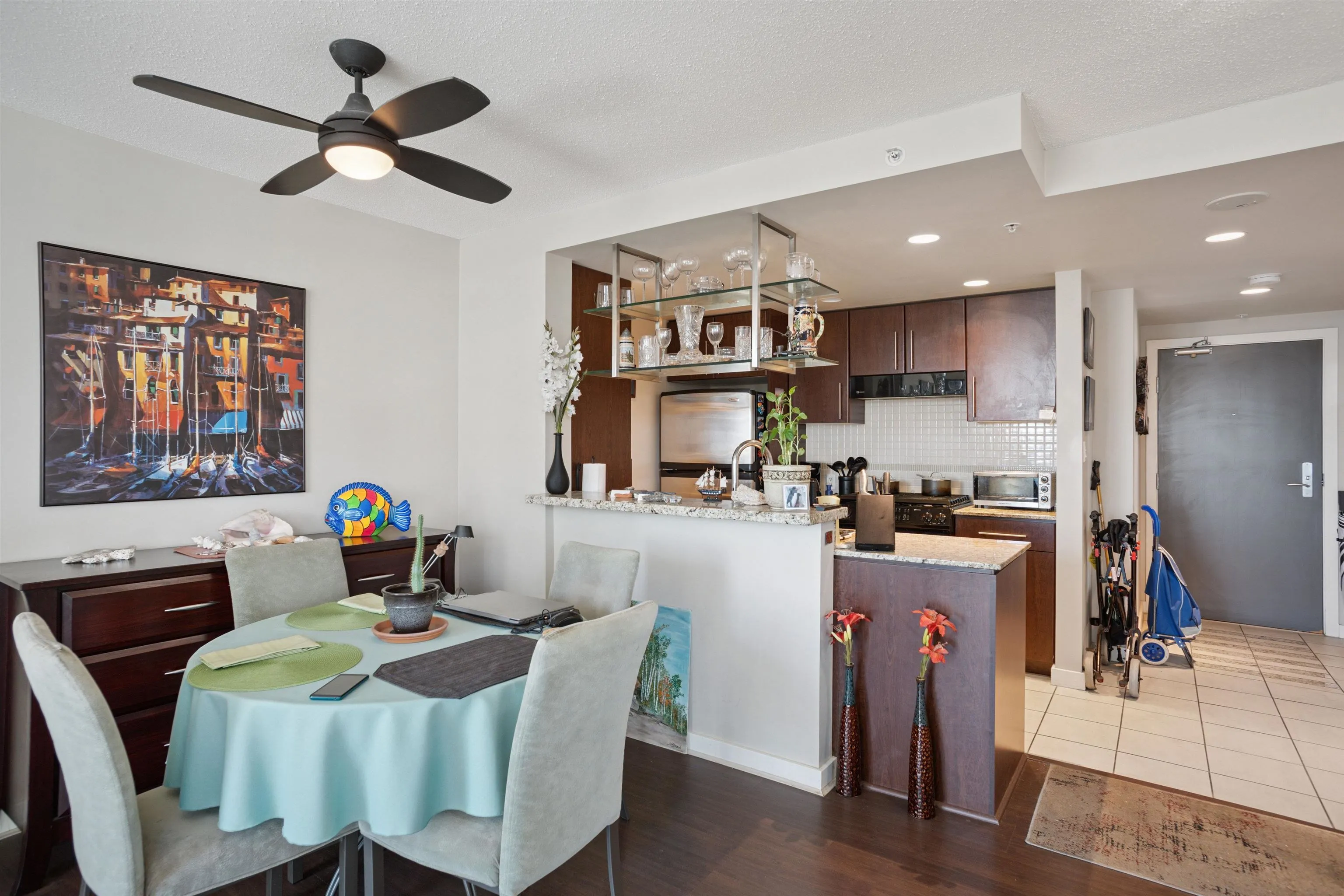 2307 455 Beach Crescent