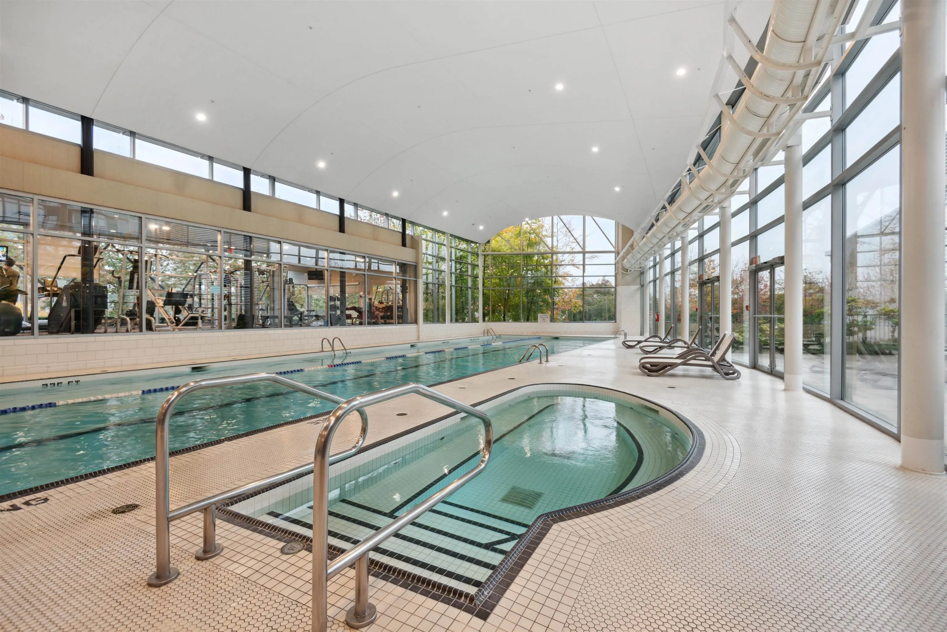 2307 455 Beach Crescent