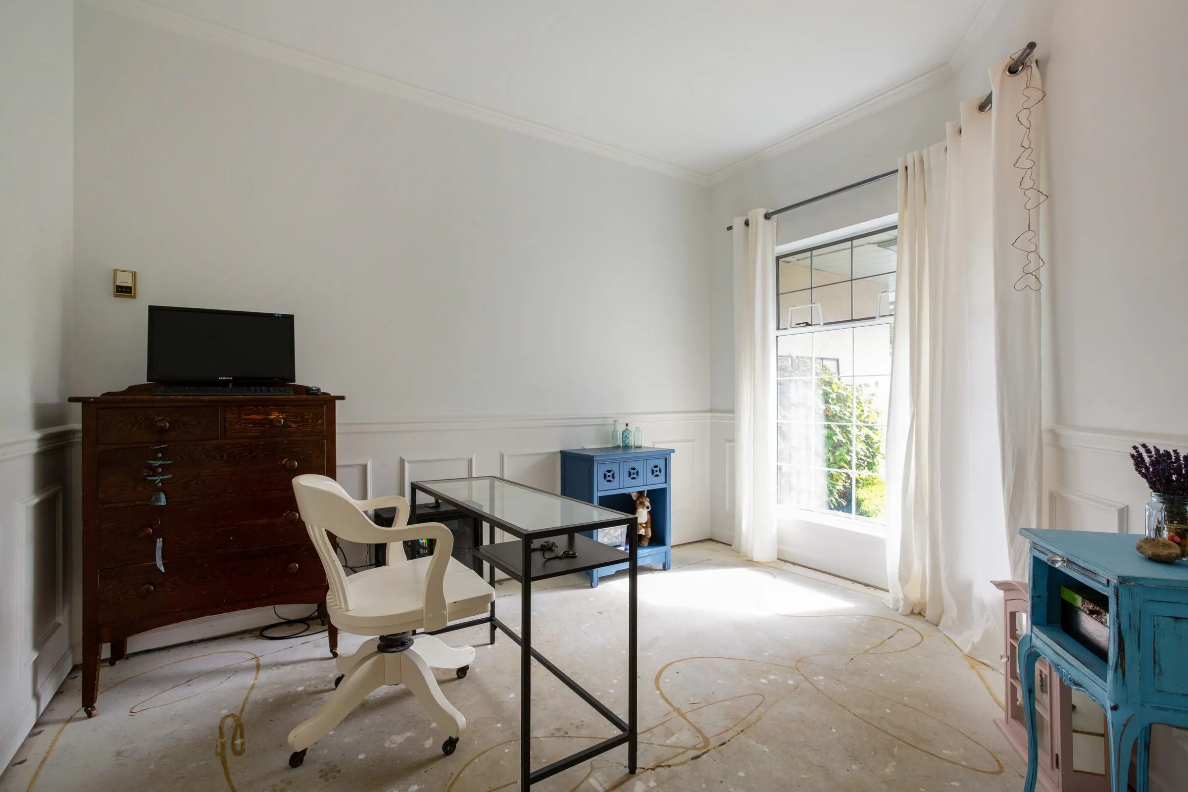 13028 19a Avenue