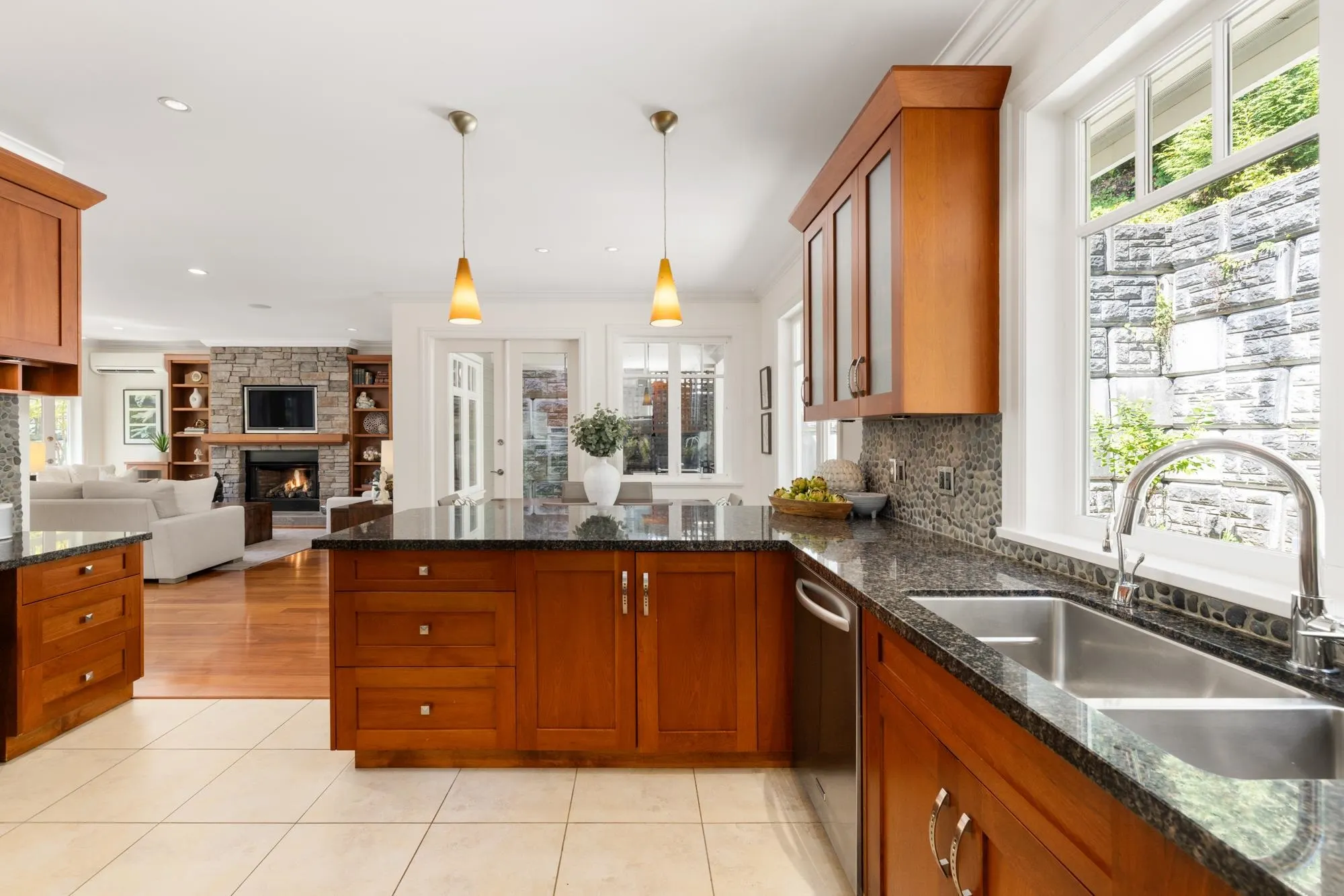 1122 Kilmer Road