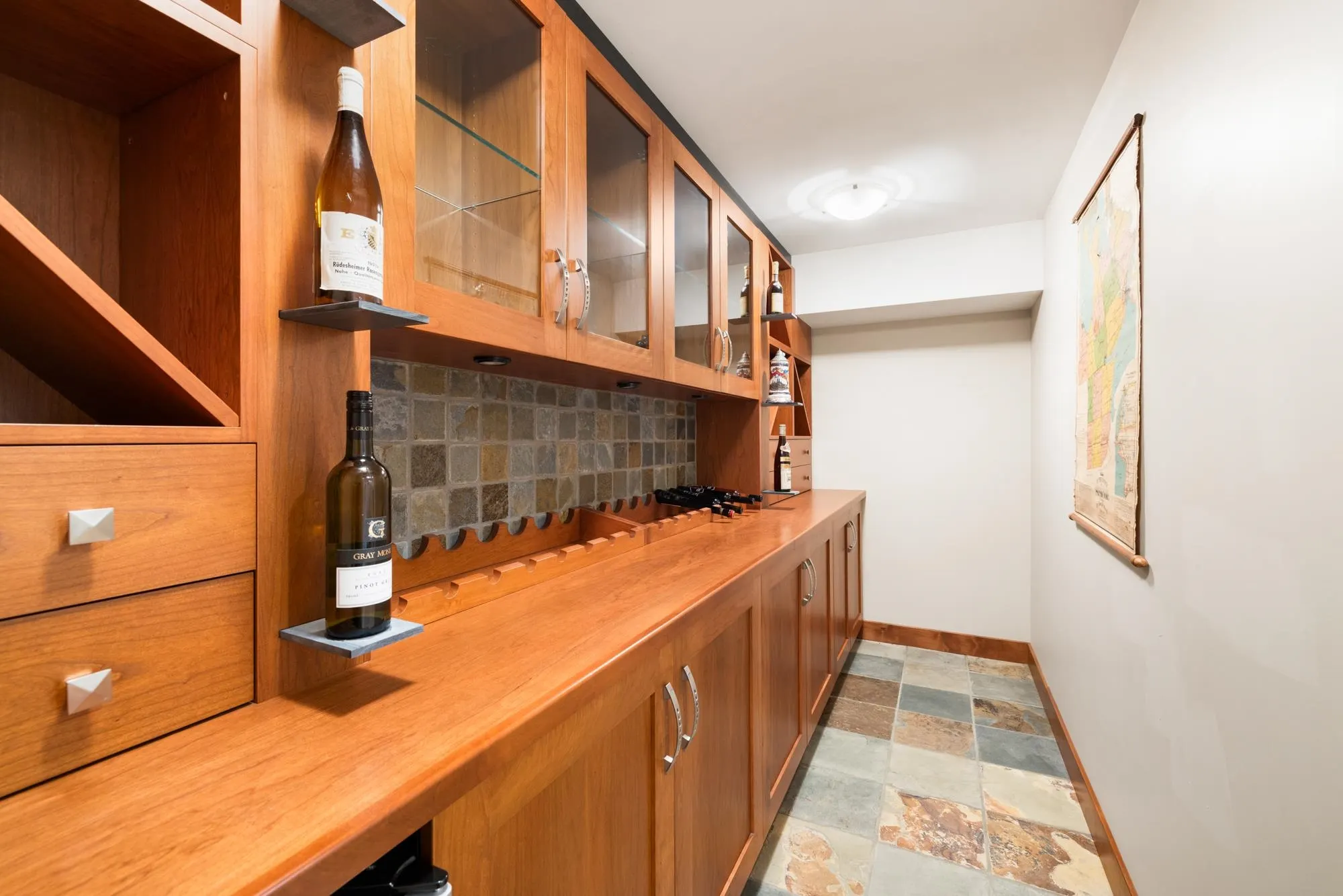 1122 Kilmer Road