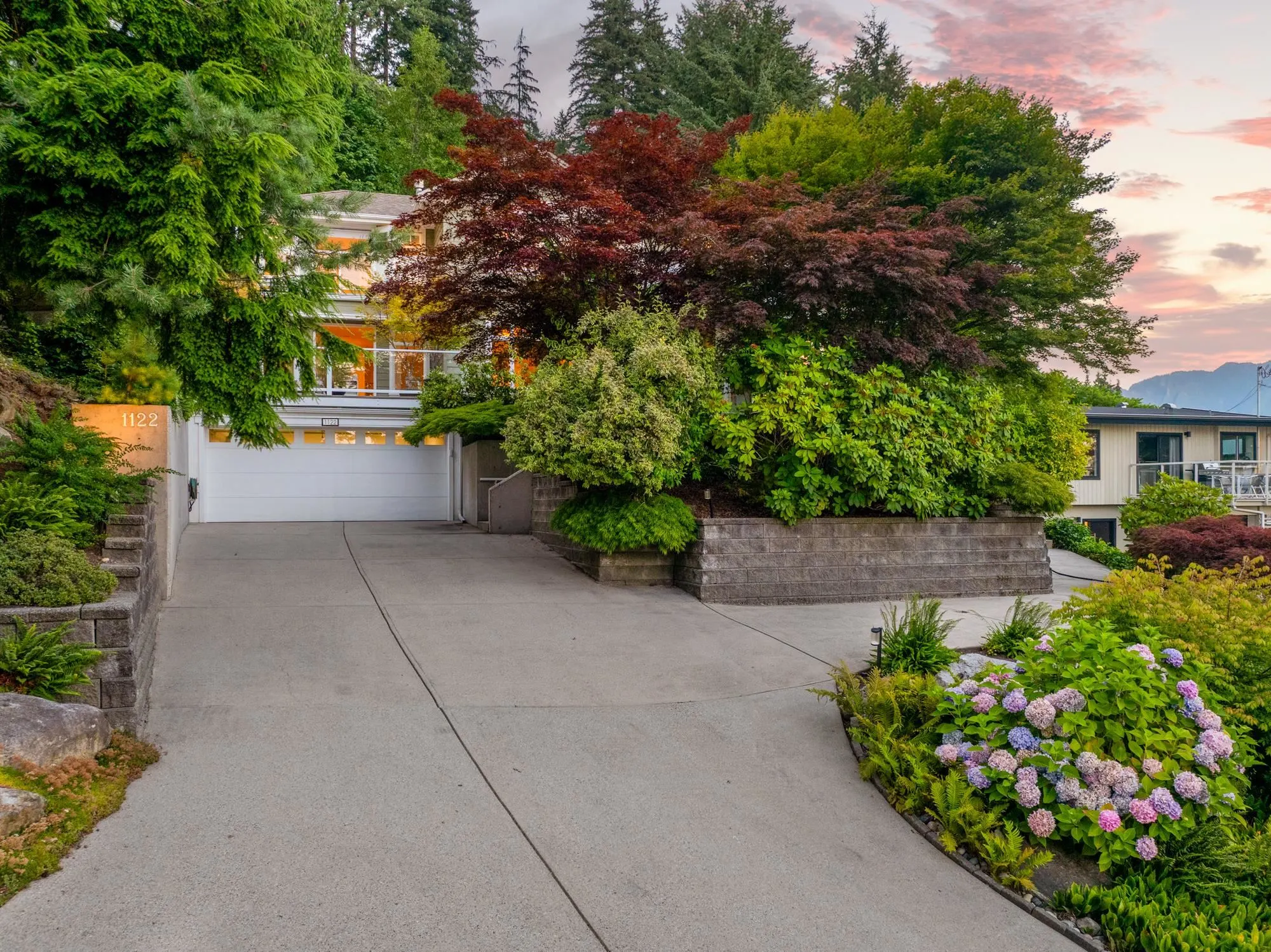 1122 Kilmer Road