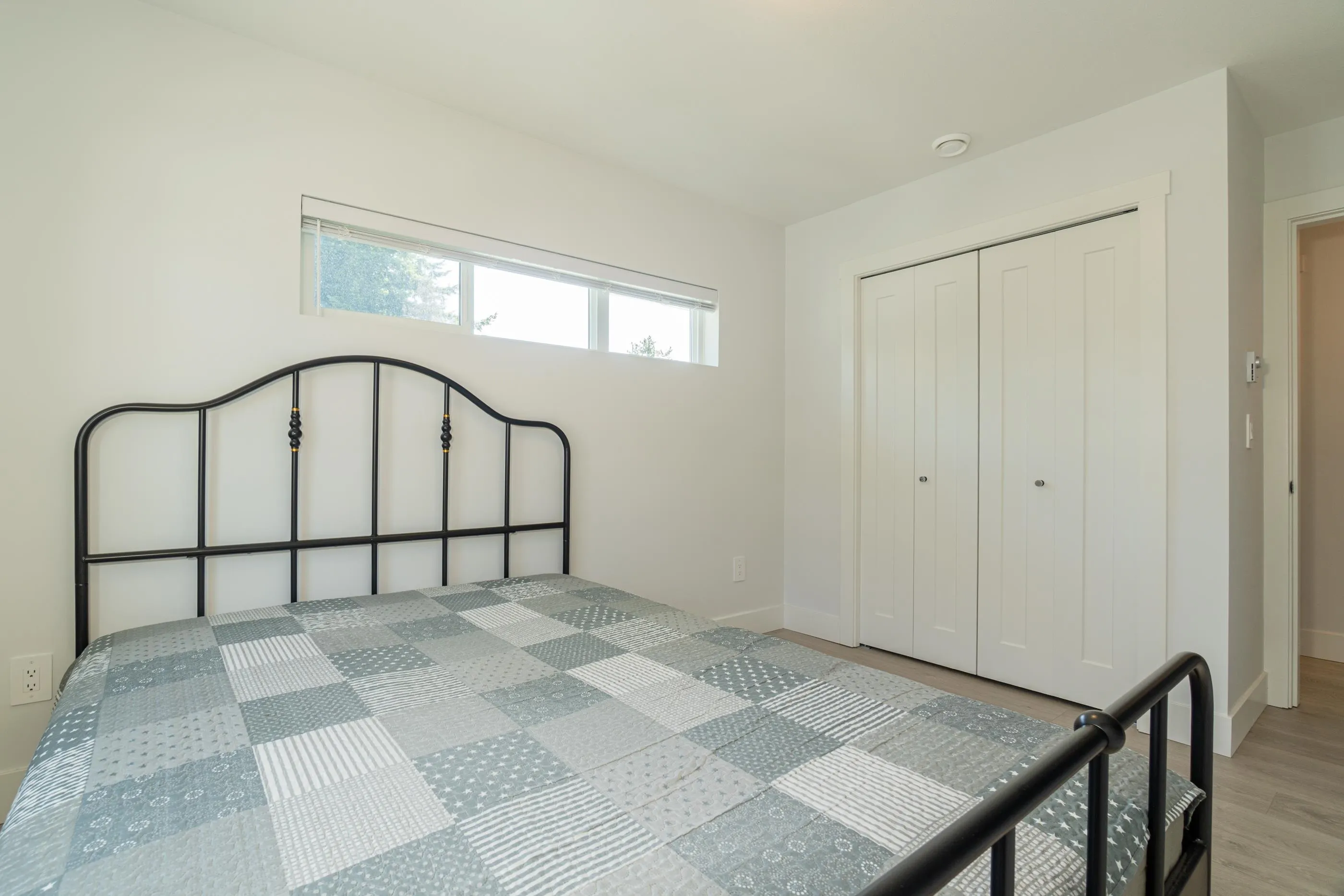 18 2070 Oak Meadows Drive