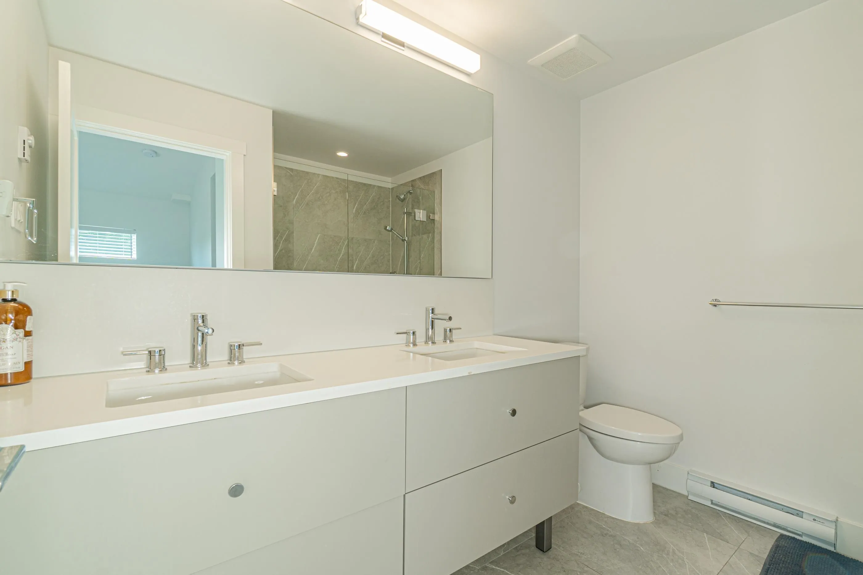 18 2070 Oak Meadows Drive