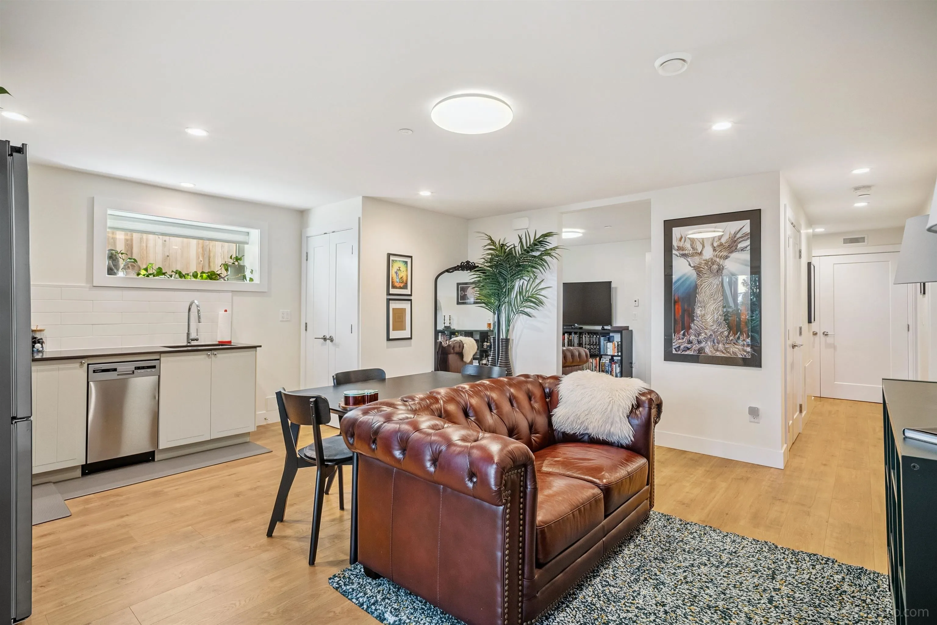 2161 Guelph Street