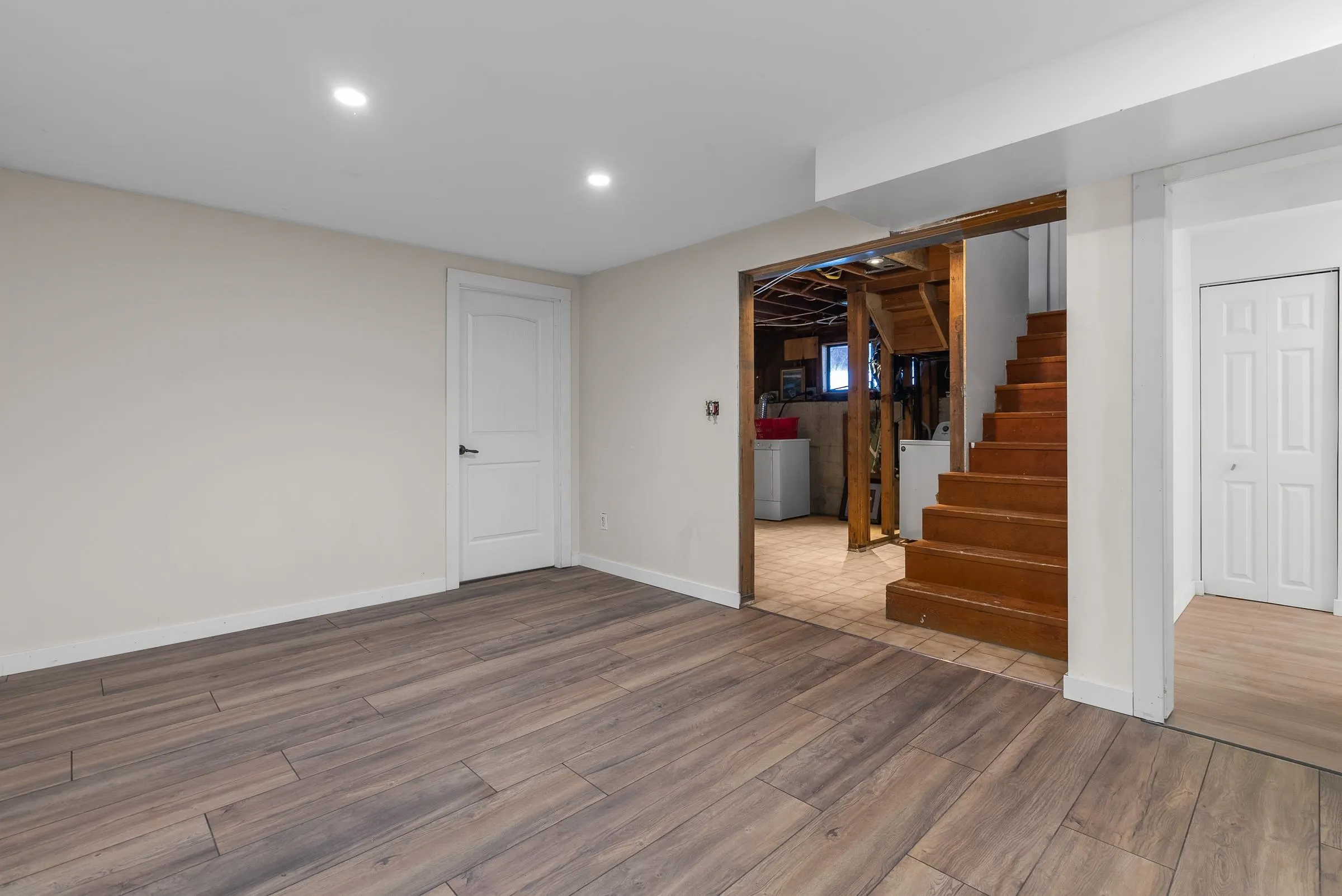 24950 100 Avenue