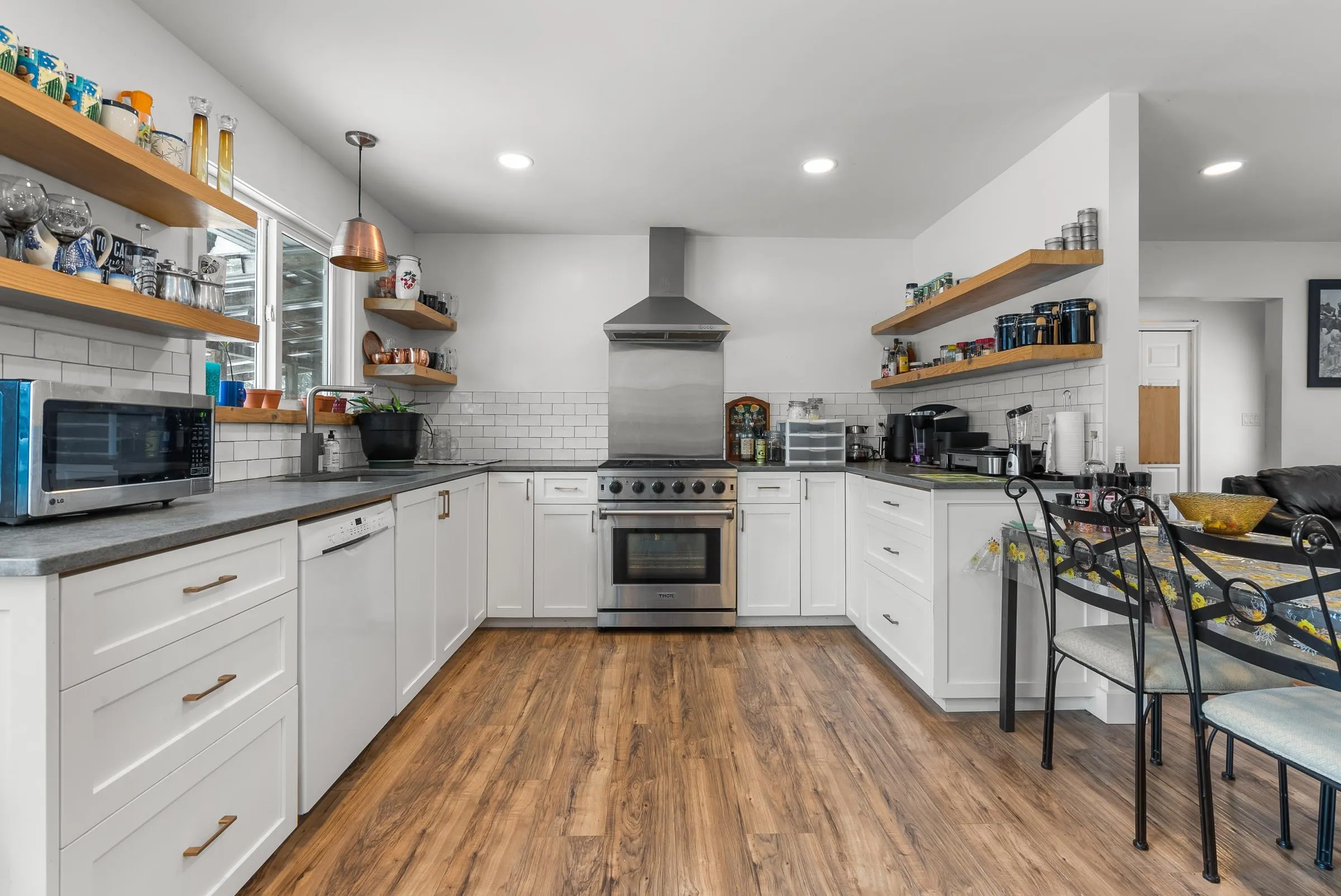 24950 100 Avenue