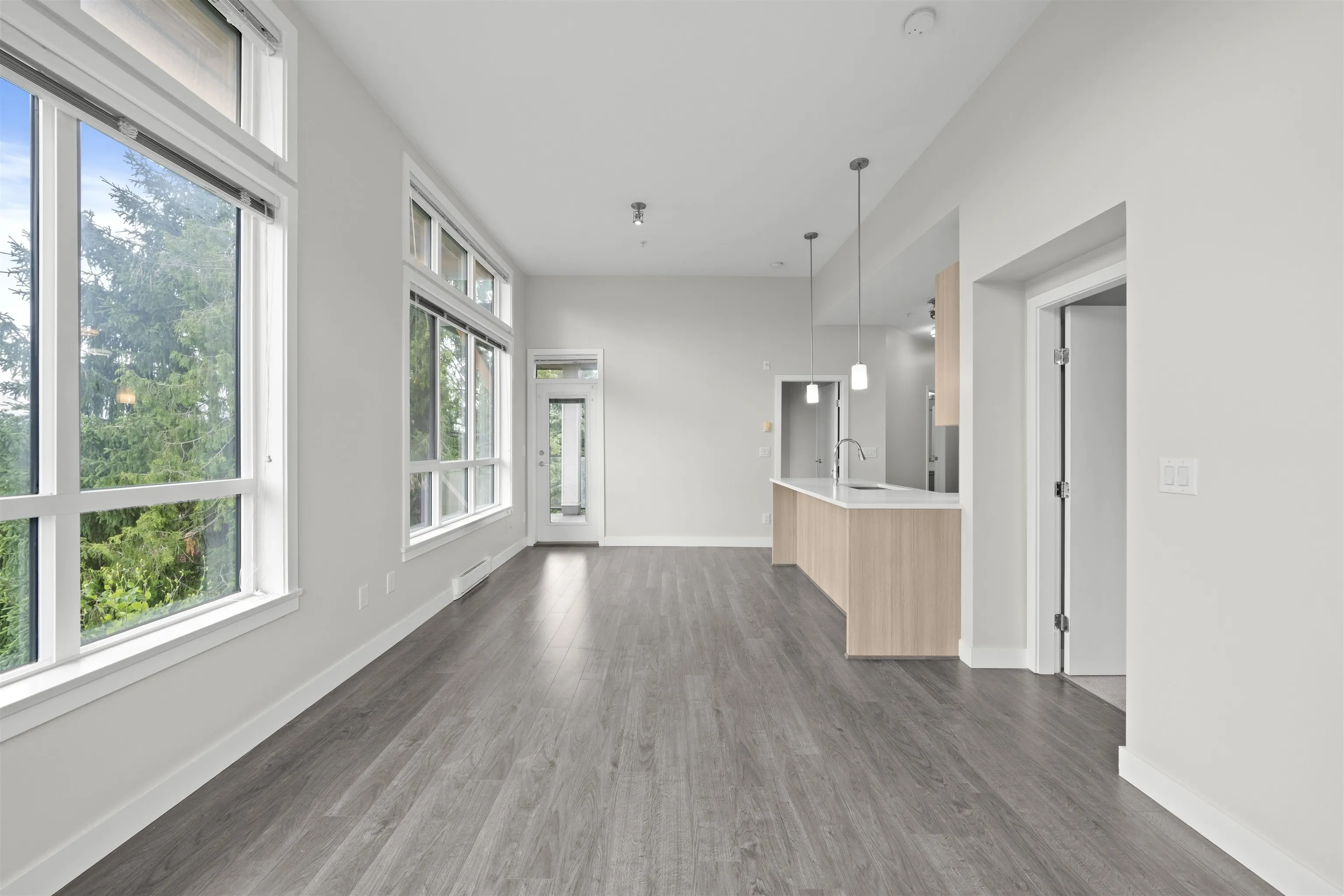 510 15388 105 Avenue