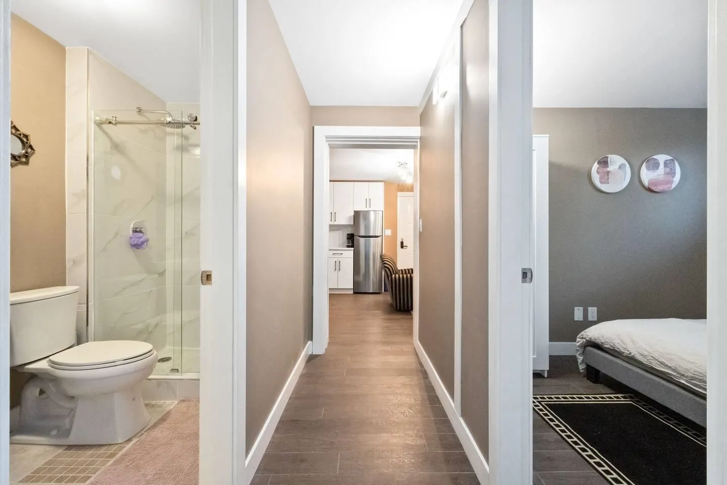 Basement 6779 186 Street