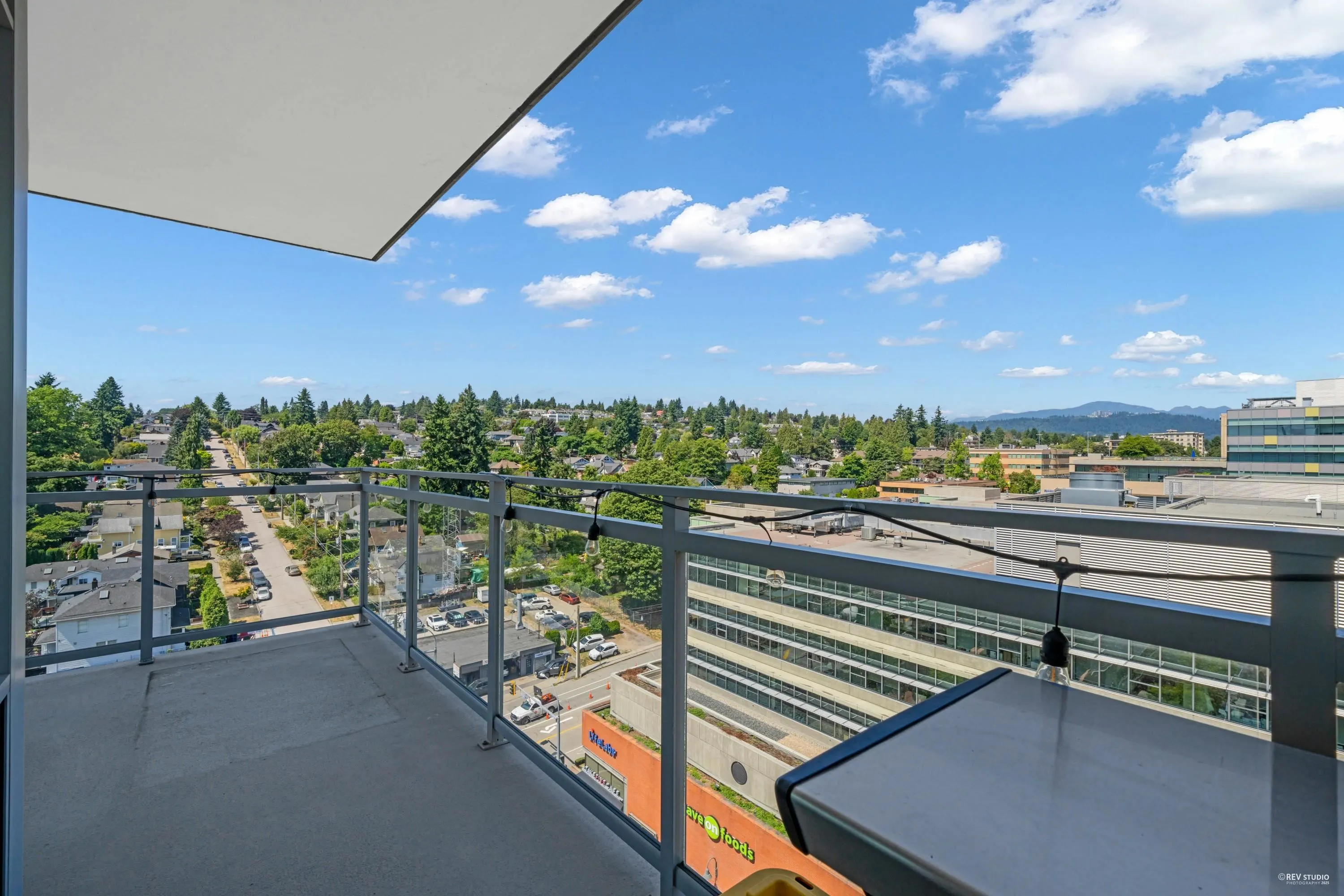 1203 200 Nelson's Crescent