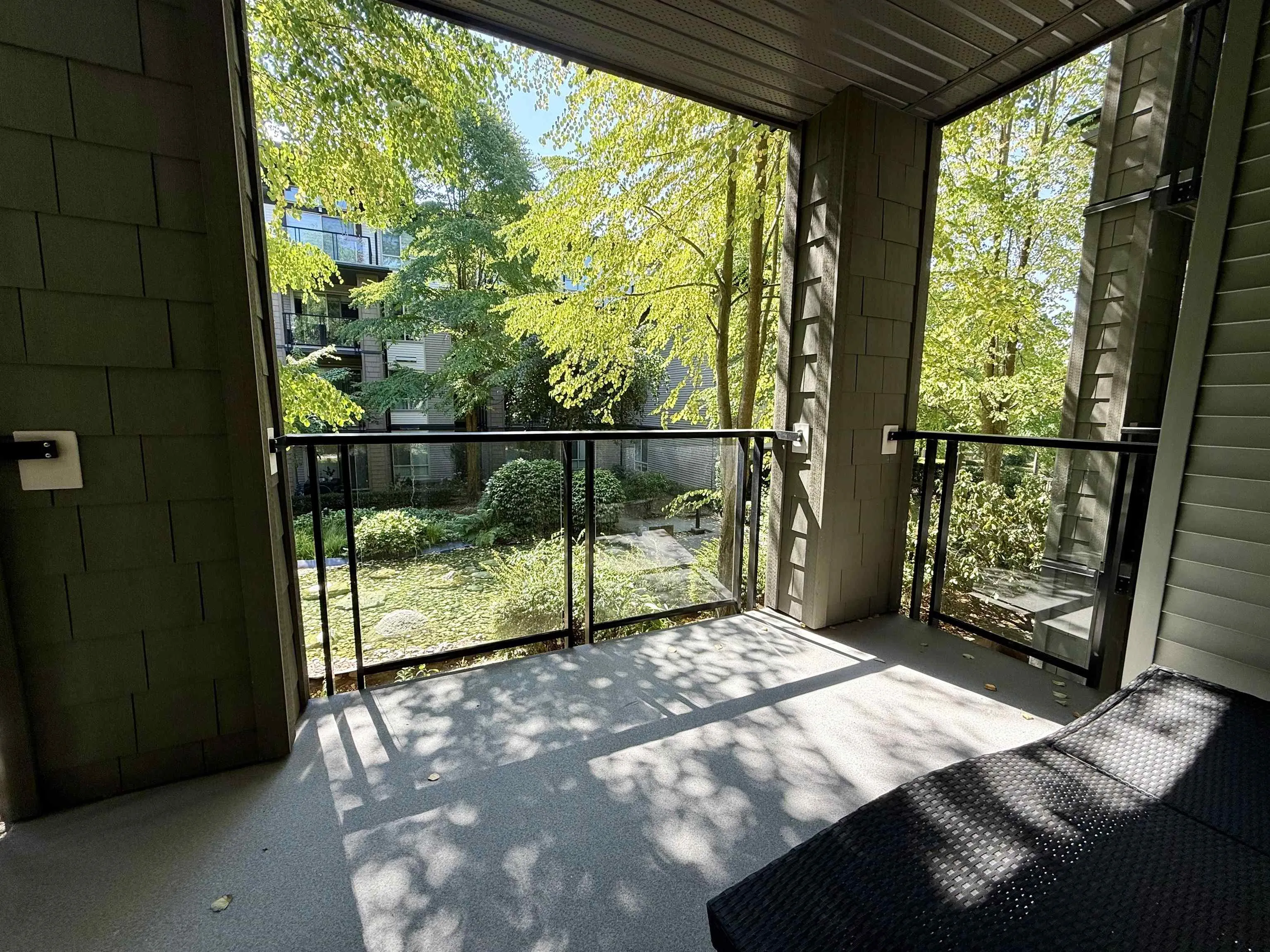 215 7478 Byrnepark Walk