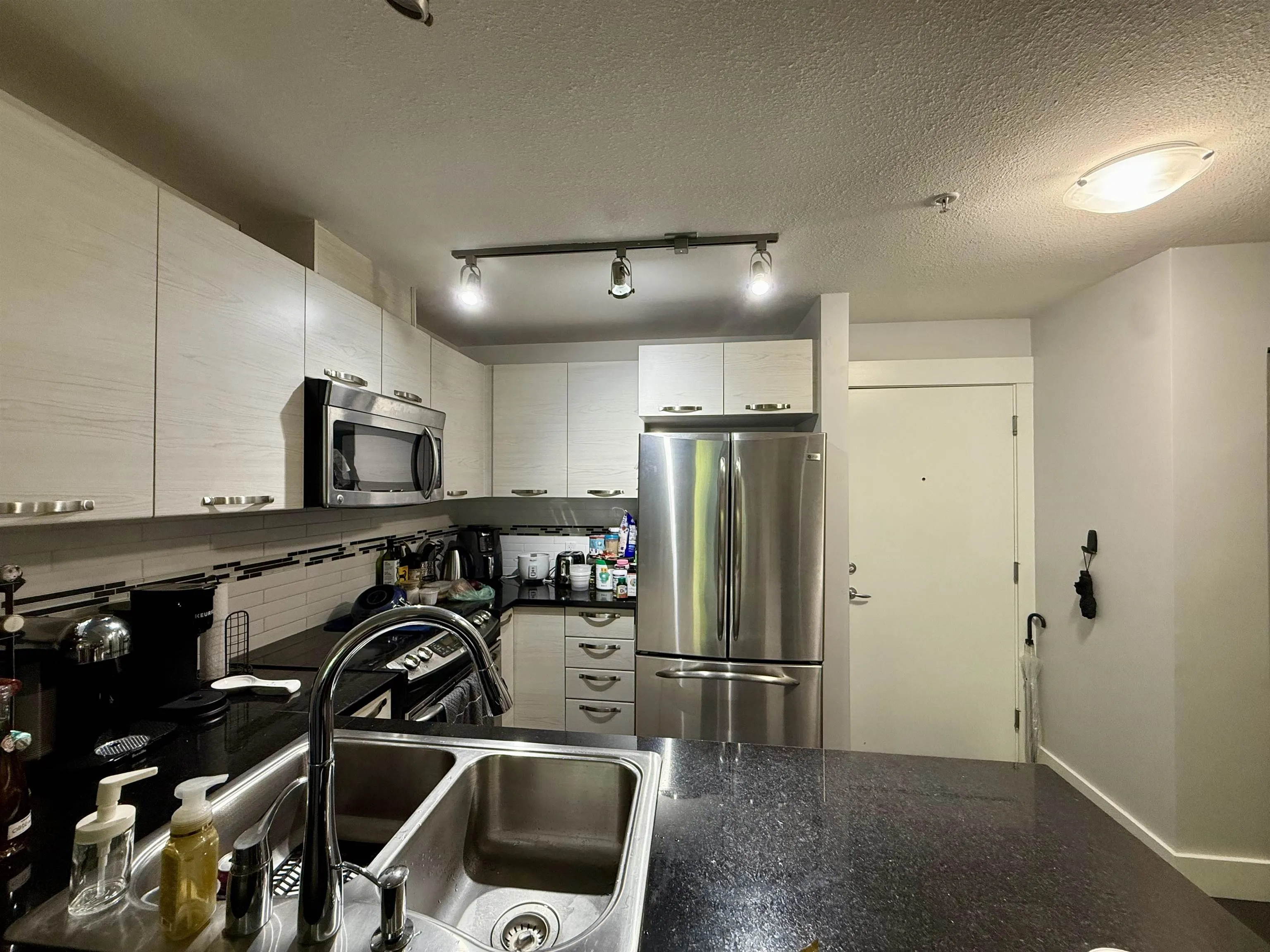 215 7478 Byrnepark Walk