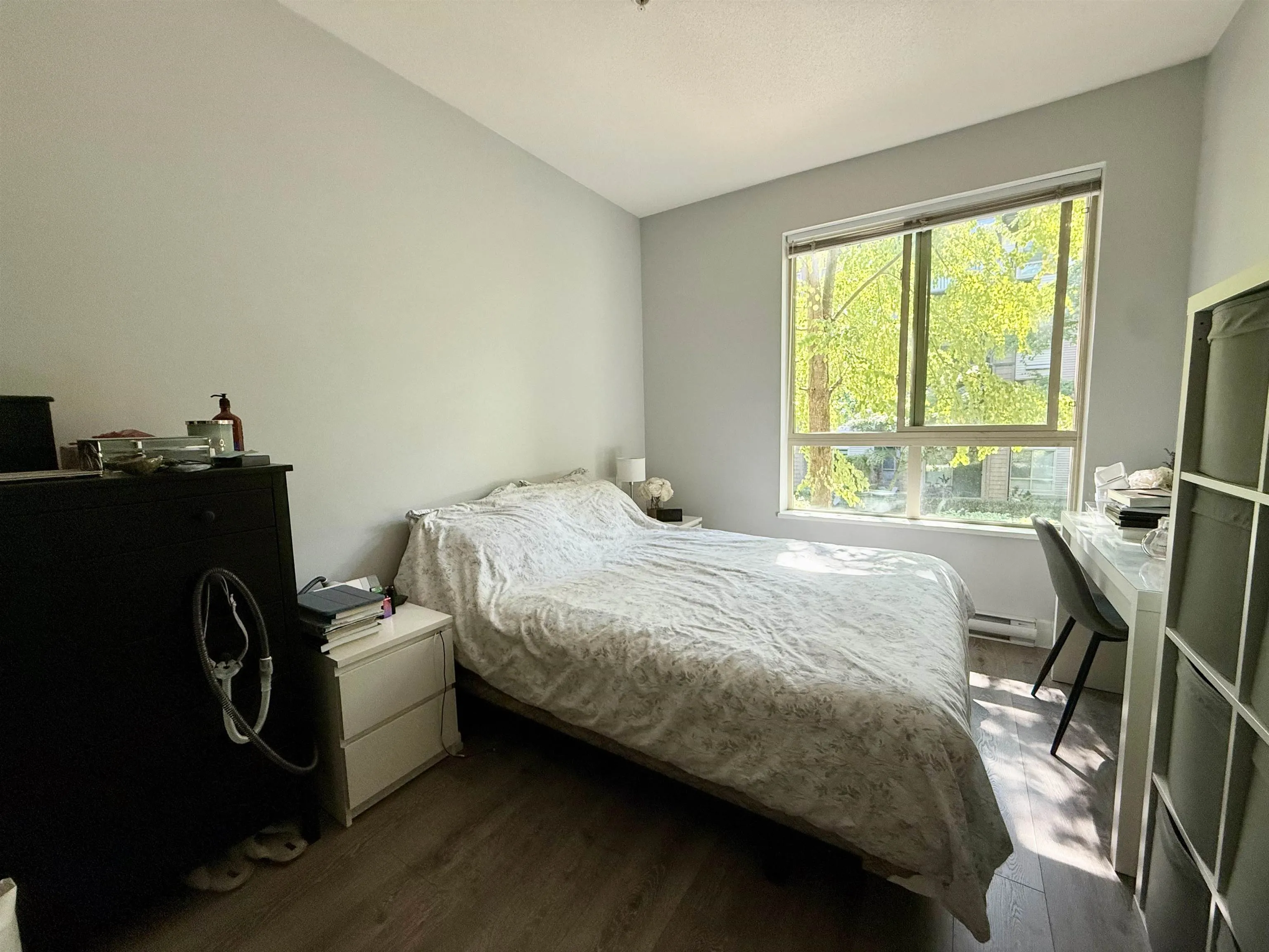 215 7478 Byrnepark Walk