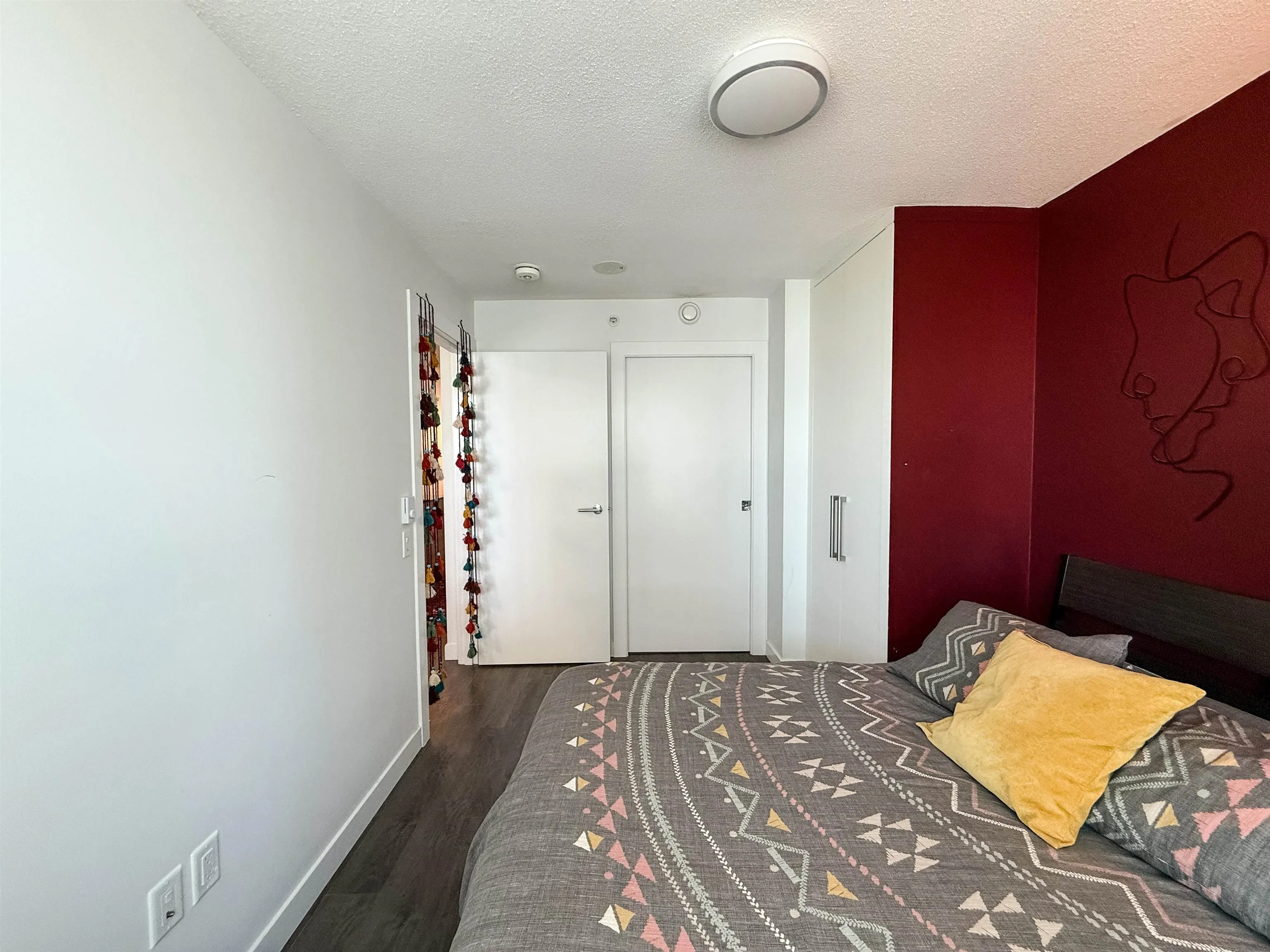 2108 908 Quayside Drive