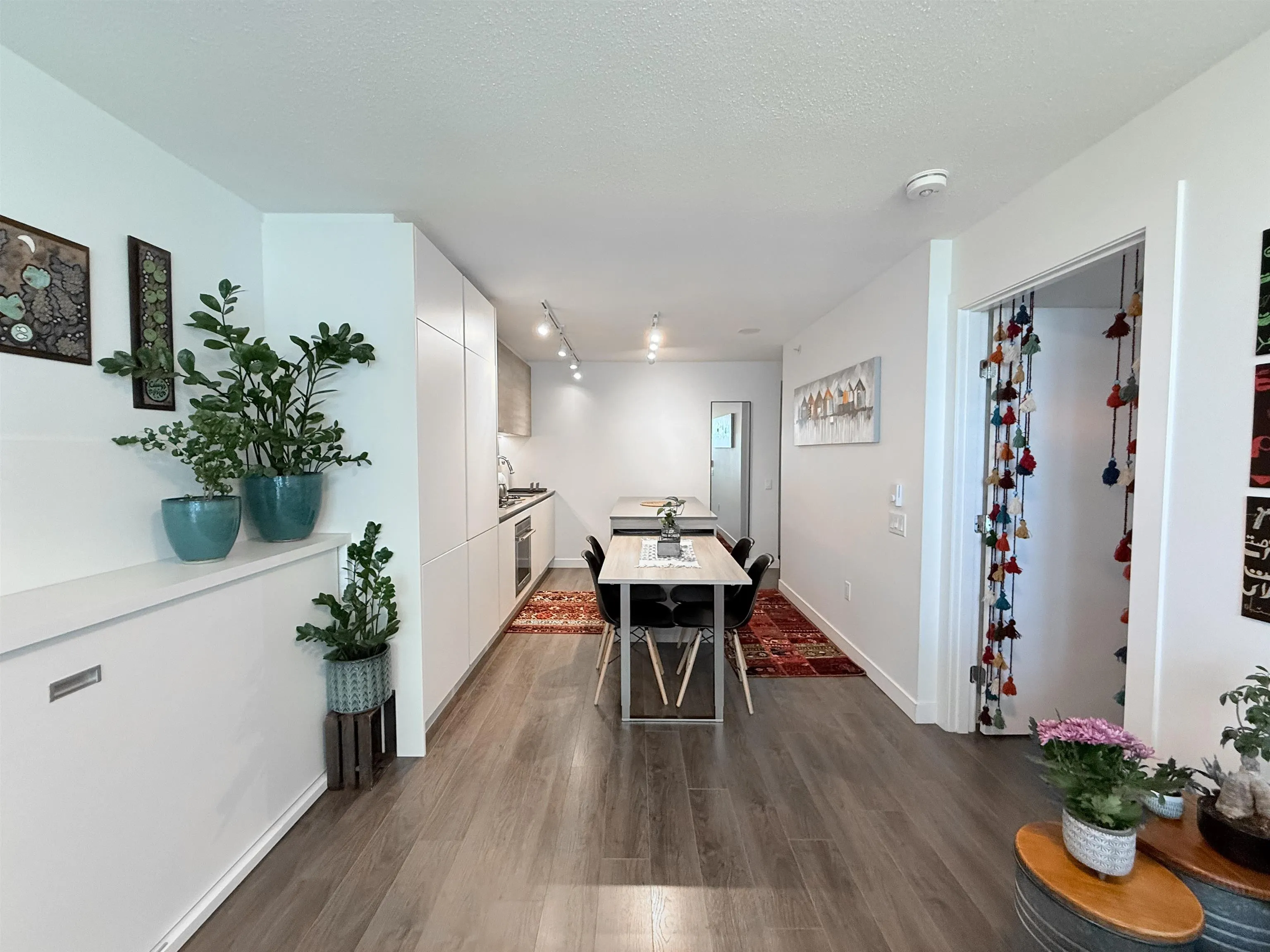 2108 908 Quayside Drive