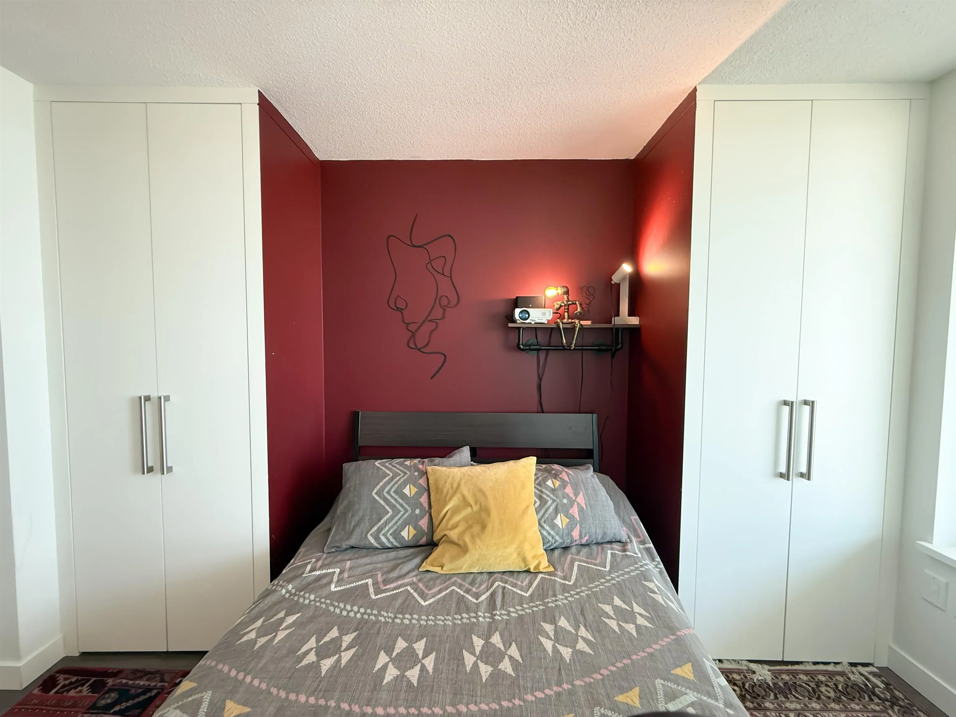 2108 908 Quayside Drive