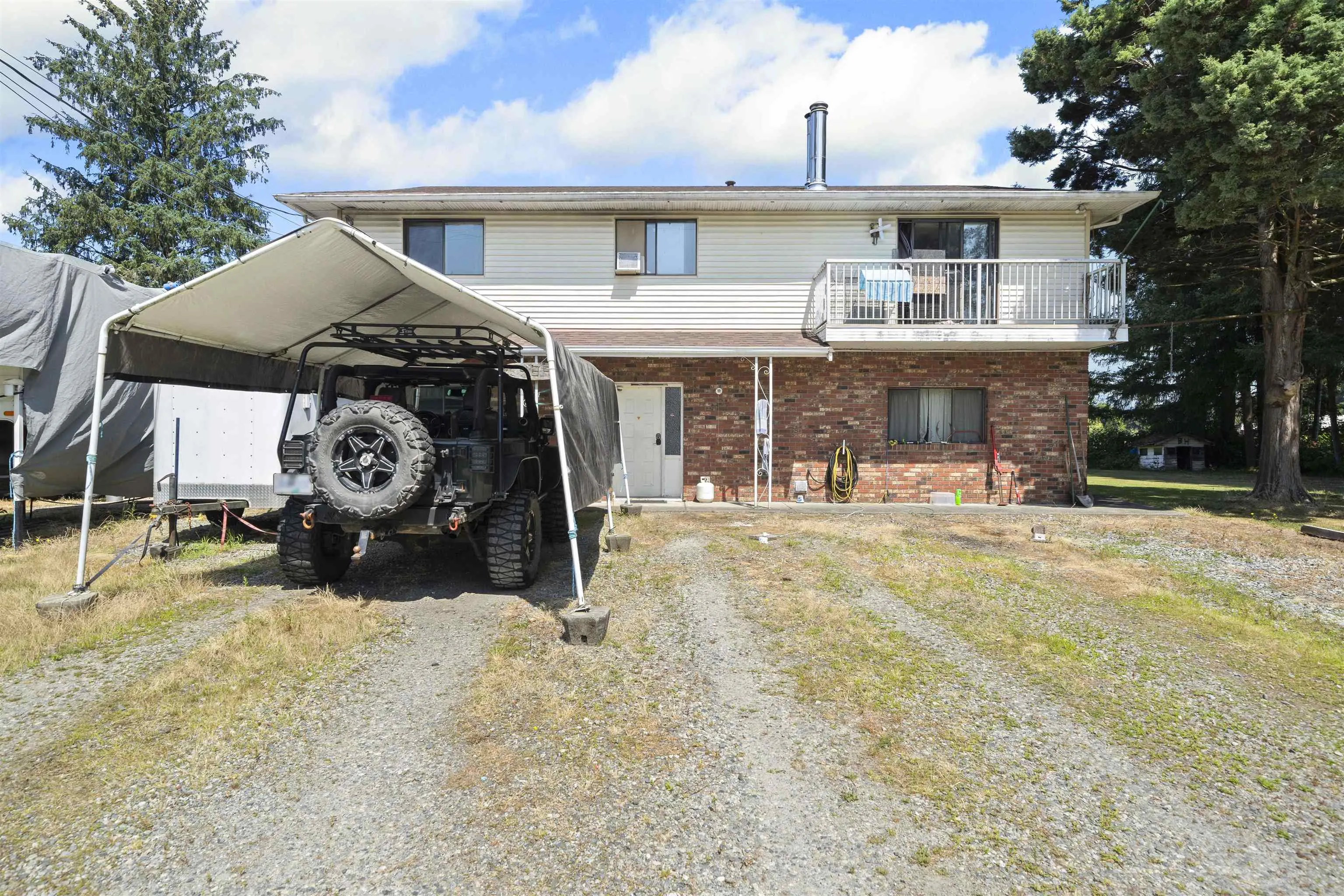 489 Prairie Avenue