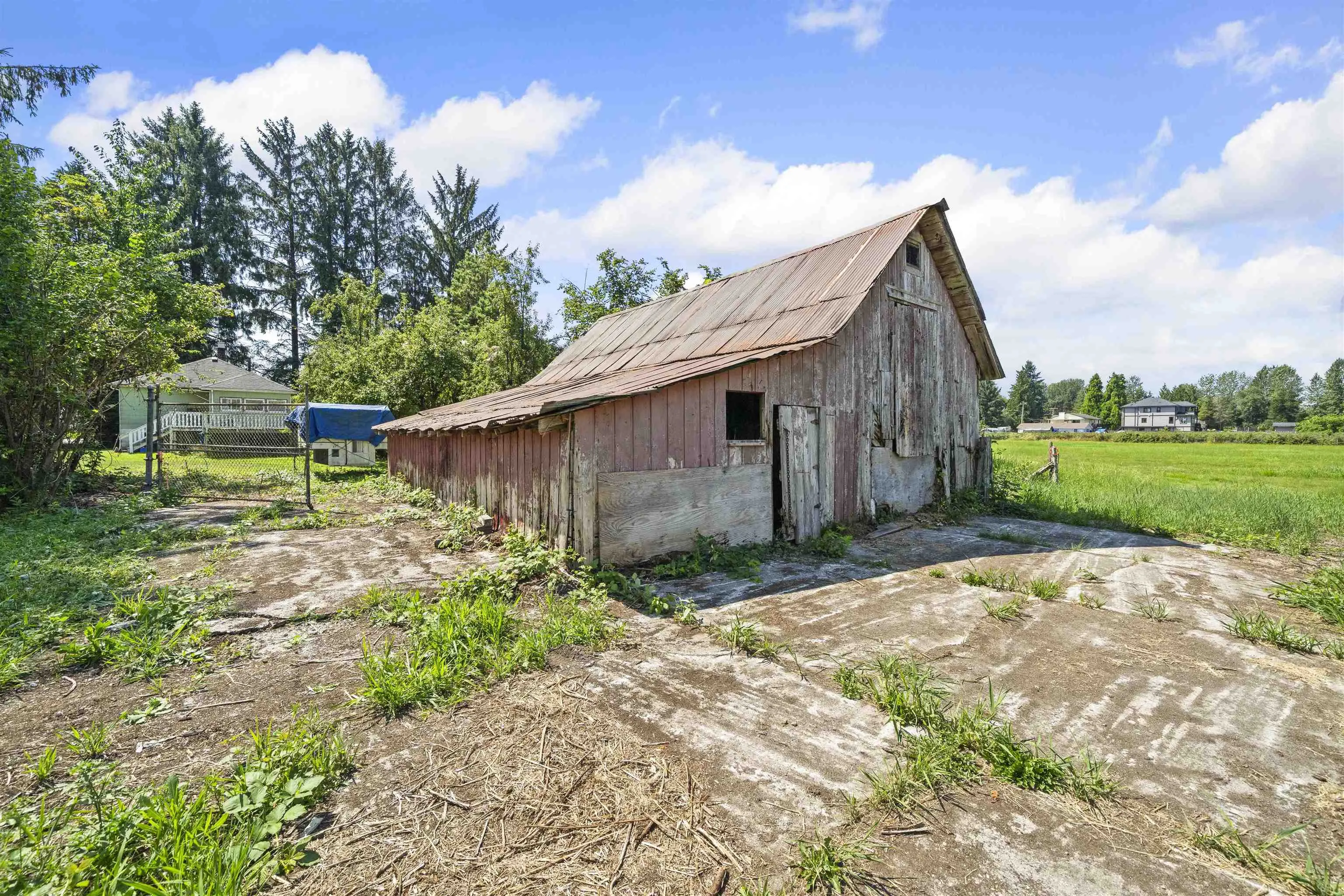 489 Prairie Avenue
