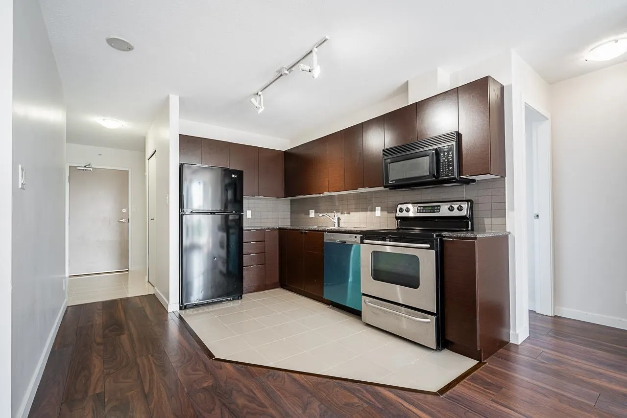 707 13618 100 Avenue