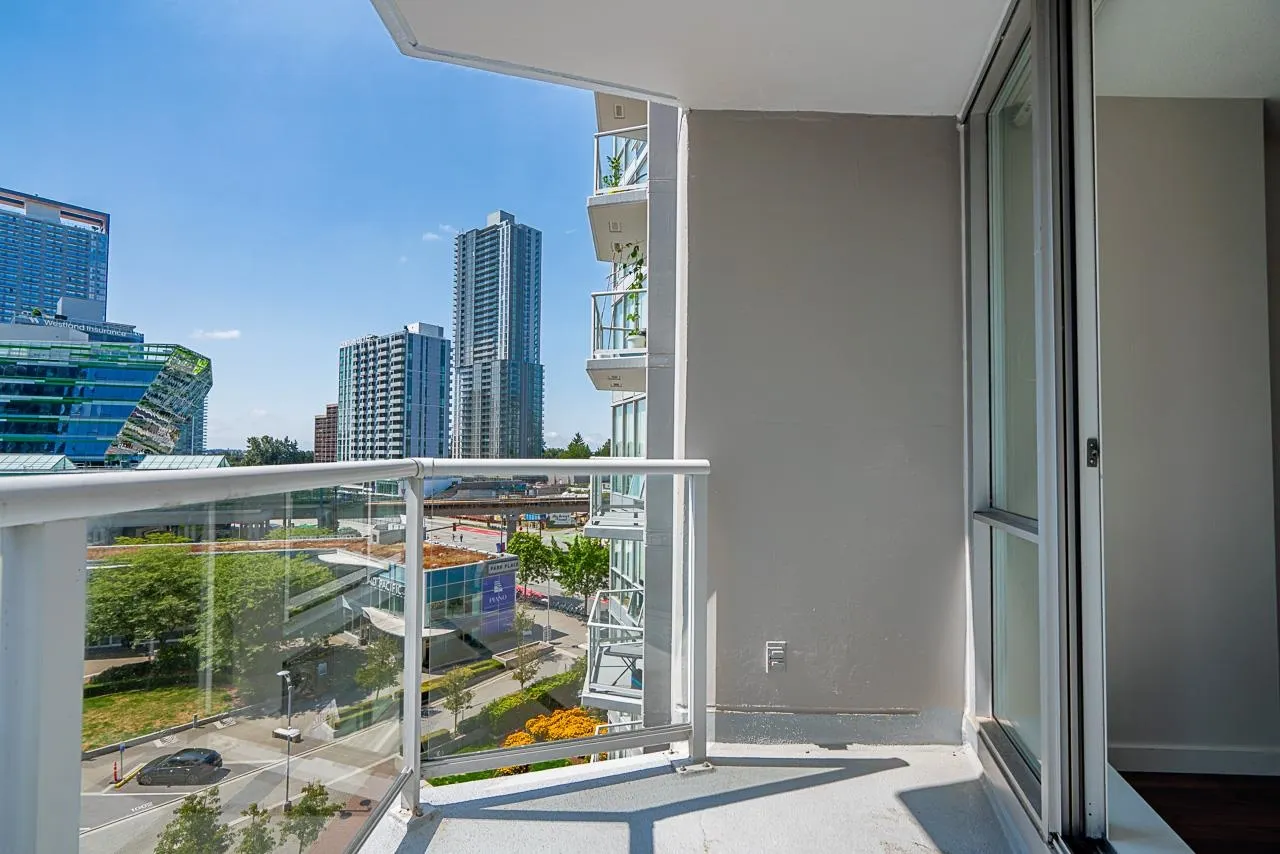 707 13618 100 Avenue