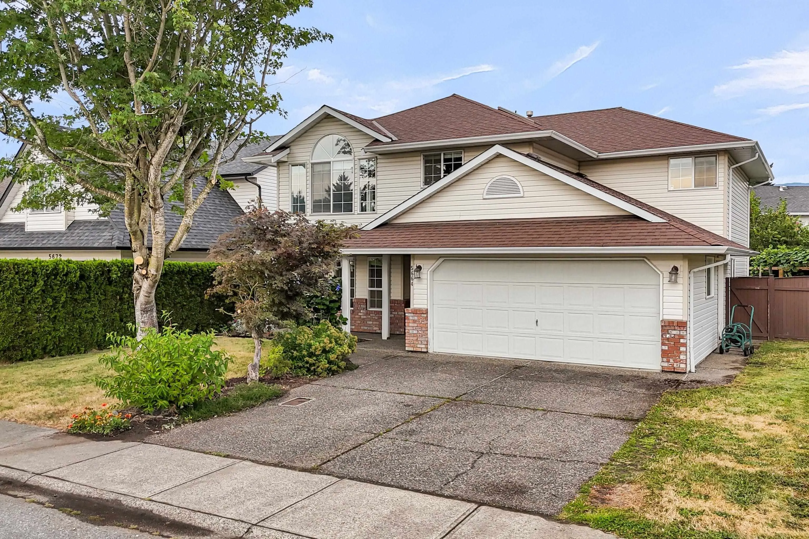 5664 Villa Rosa Place