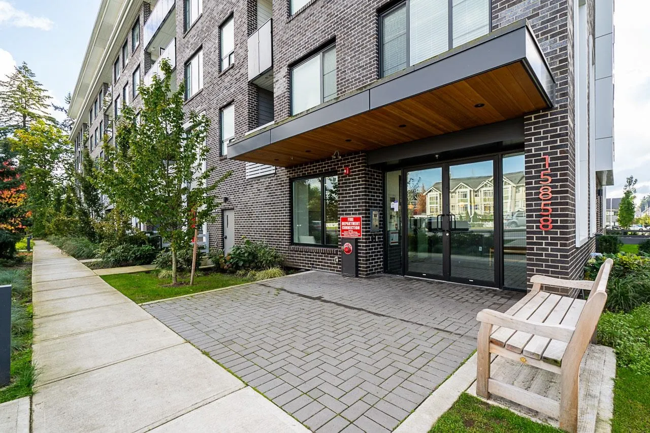 505 15858 Fraser Highway