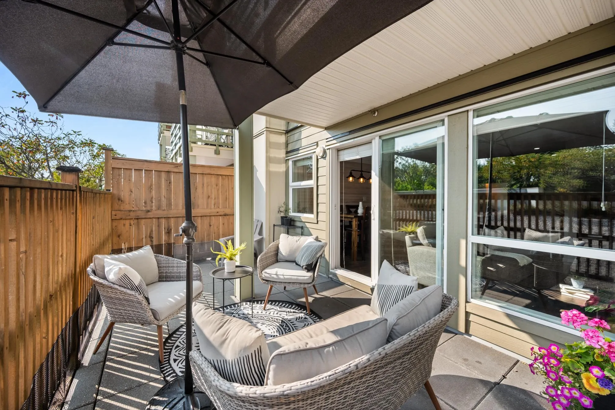 209 15735 Croydon Drive