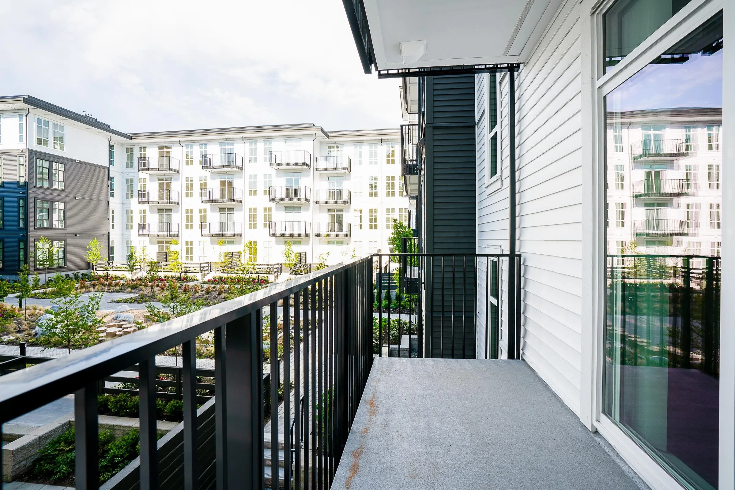 201 13929 105 Boulevard