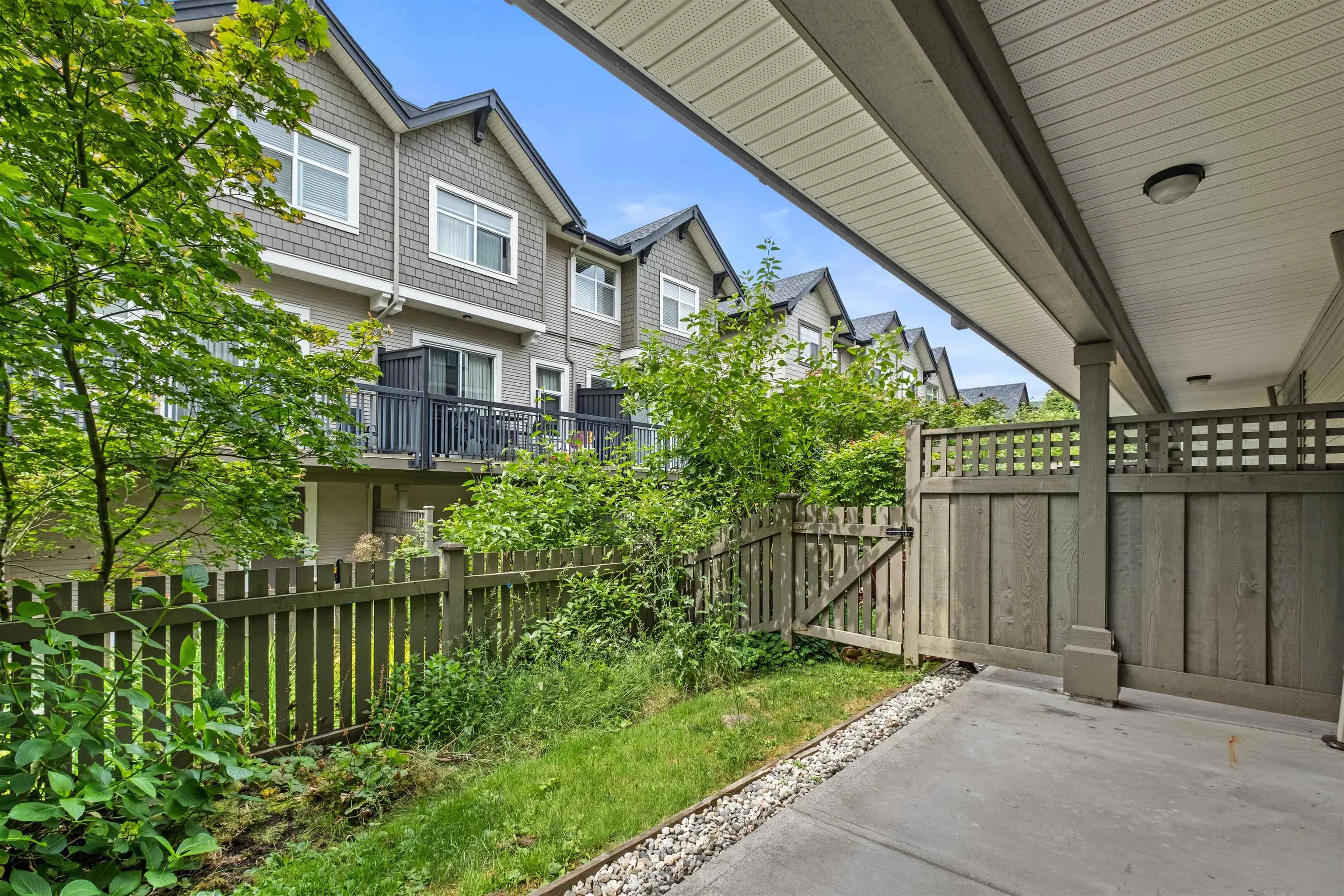 713 Premier Street