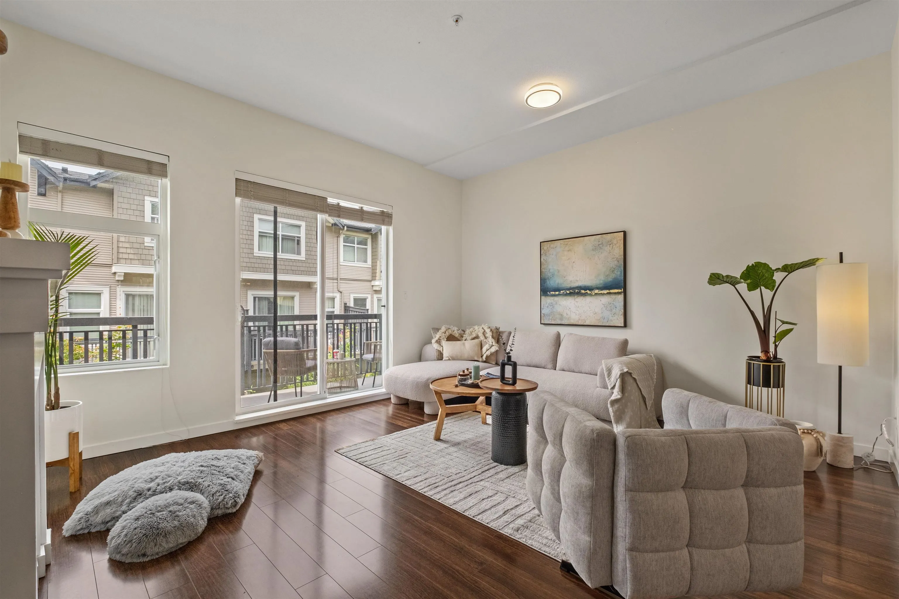 713 Premier Street