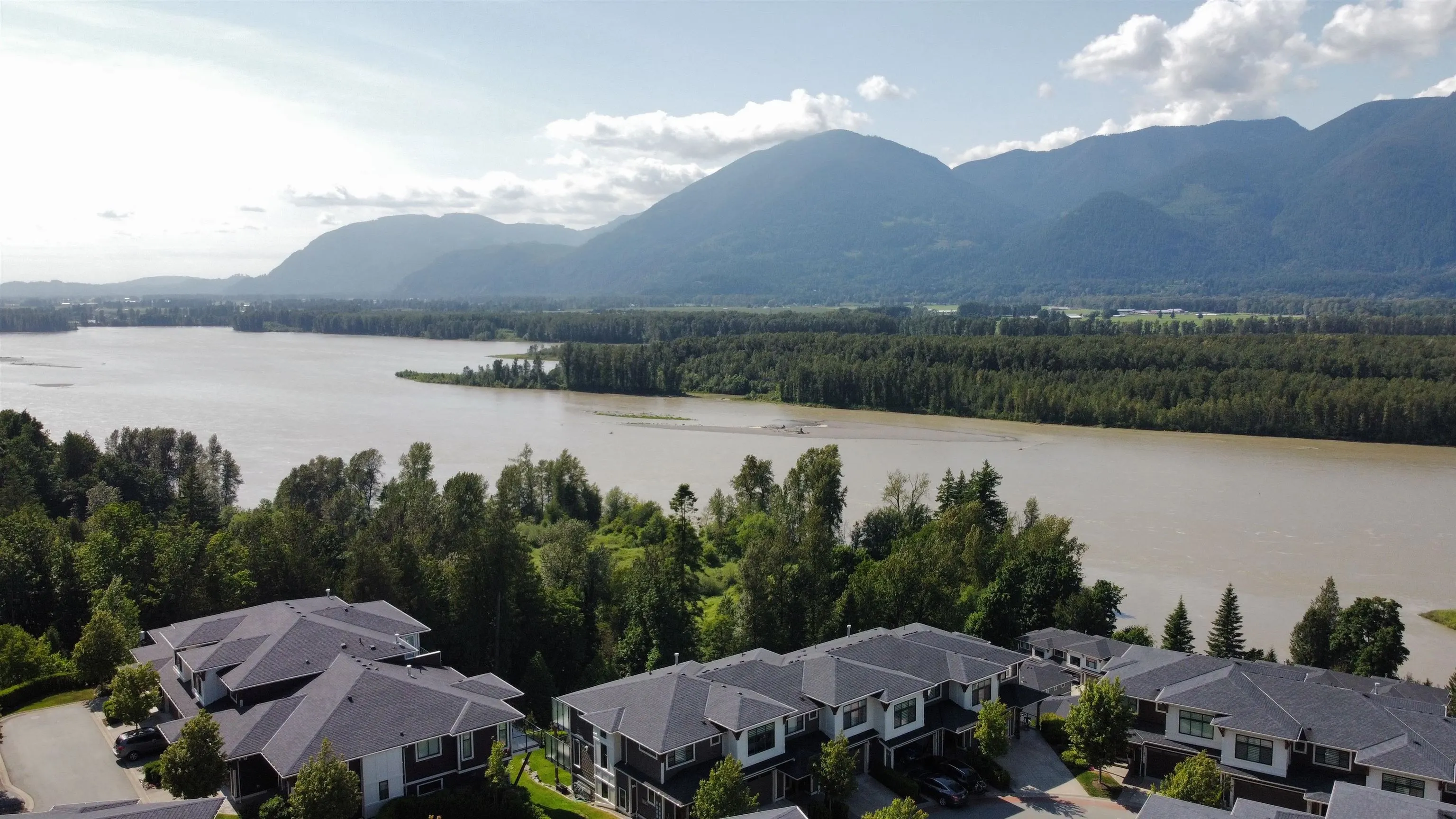 6 43685 Chilliwack Mountain Road