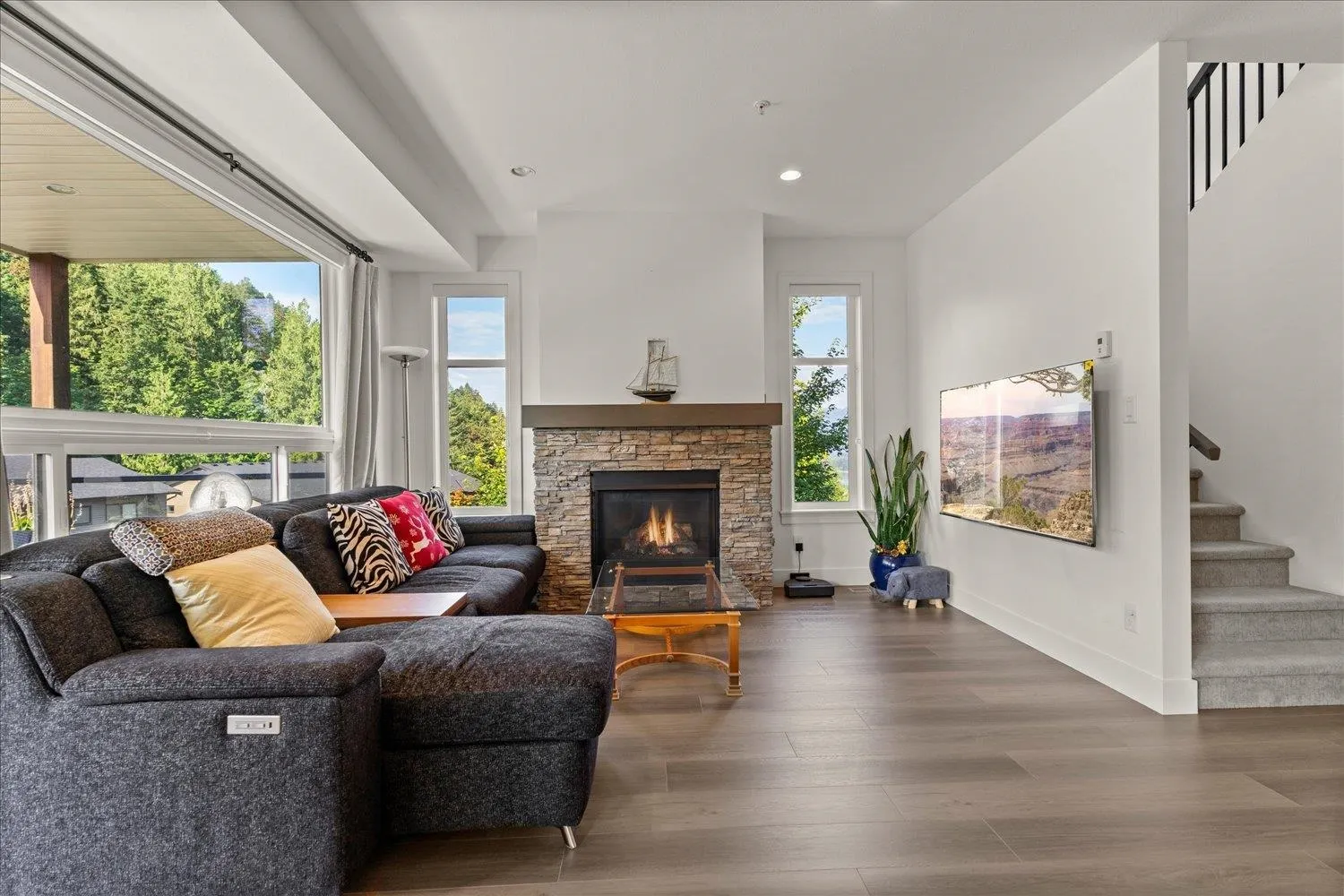 6 43685 Chilliwack Mountain Road